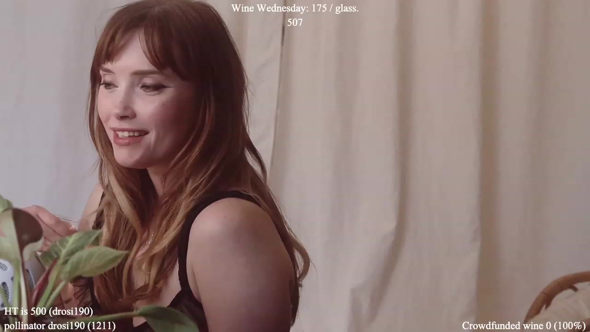 Gallery image thumbnail from colettedujour's myfreecams stream on, 03/29/2023, 21:43 image 9 of 20