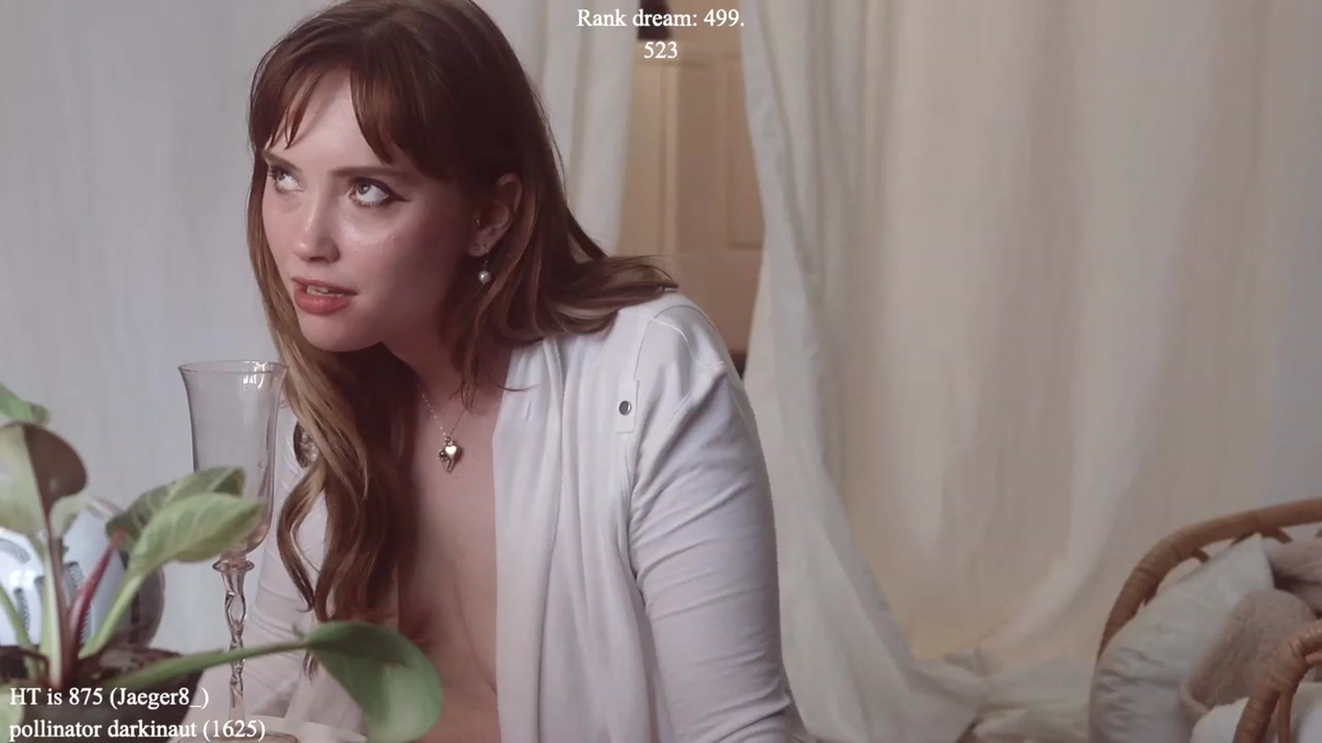 Gallery image thumbnail from colettedujour's myfreecams stream on, 03/31/2023, 19:54 image 15 of 20
