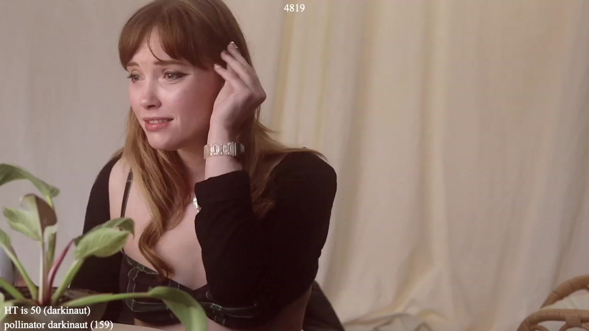 Gallery image thumbnail from colettedujour's myfreecams stream on, 04/03/2023, 17:40 image 8 of 20