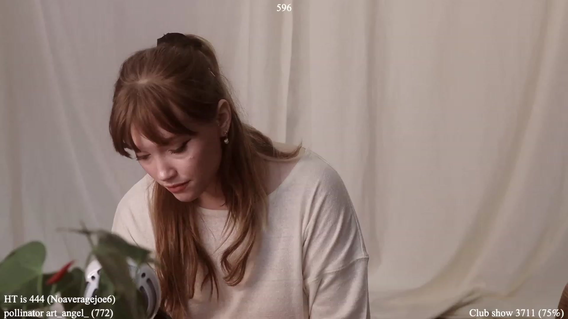 Gallery image thumbnail from colettedujour's myfreecams stream on, 04/14/2023, 19:19 image 1 of 20