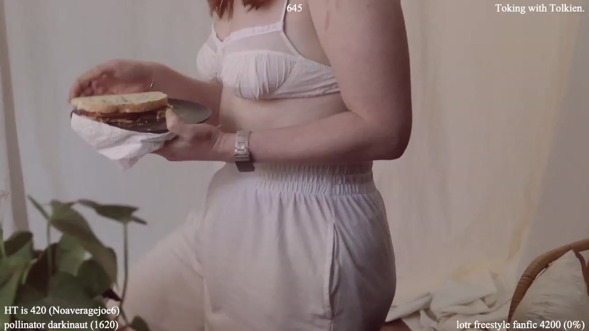 Gallery image thumbnail from colettedujour's myfreecams stream on, 04/20/2023, 19:18 image 19 of 20