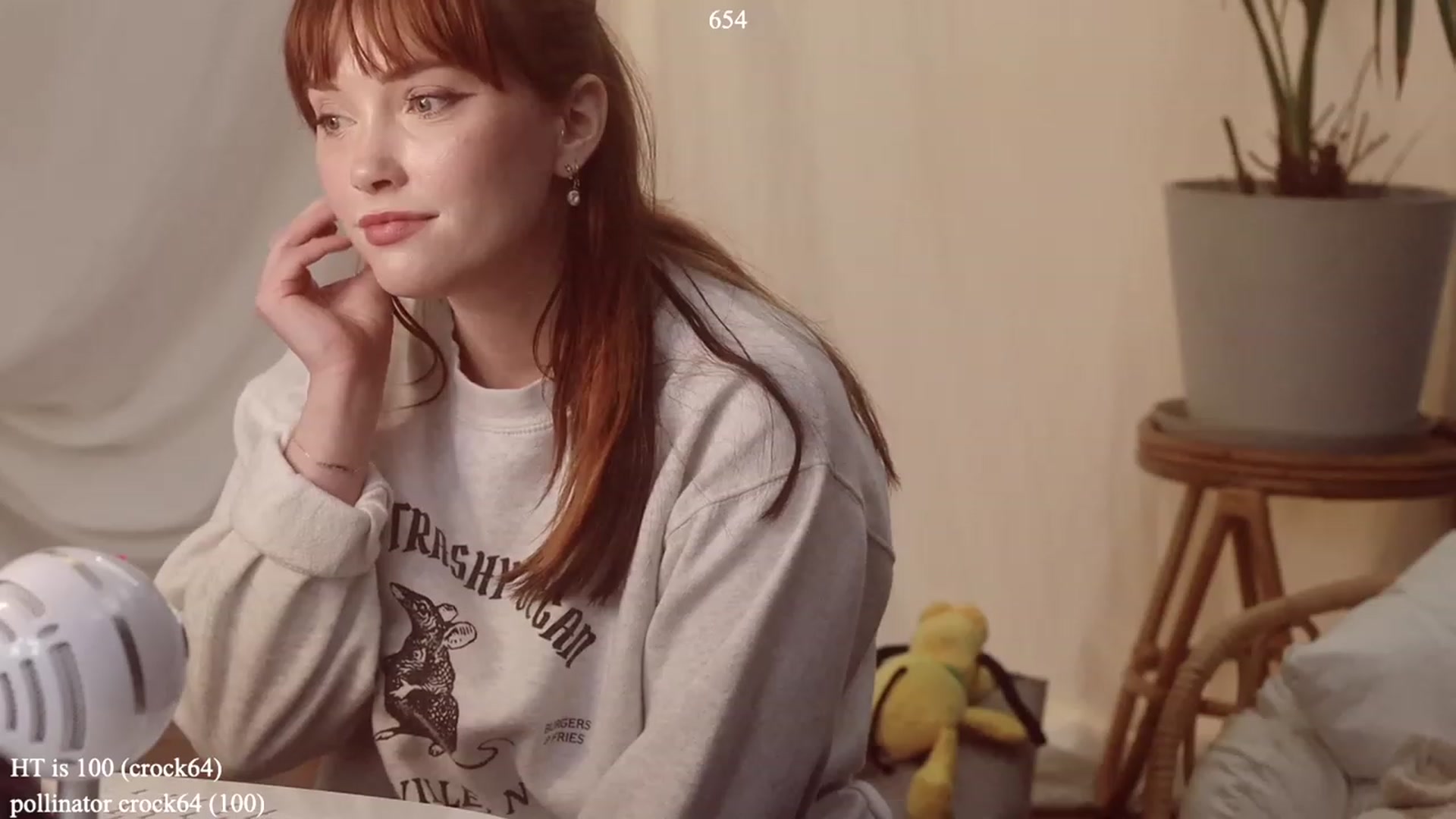 Gallery image thumbnail from colettedujour's myfreecams stream on, 04/27/2023, 17:28 image 12 of 20