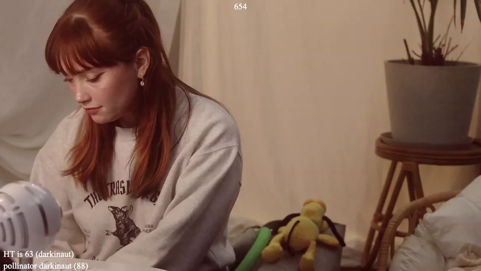Gallery image thumbnail from colettedujour's myfreecams stream on, 04/27/2023, 17:28 image 2 of 20
