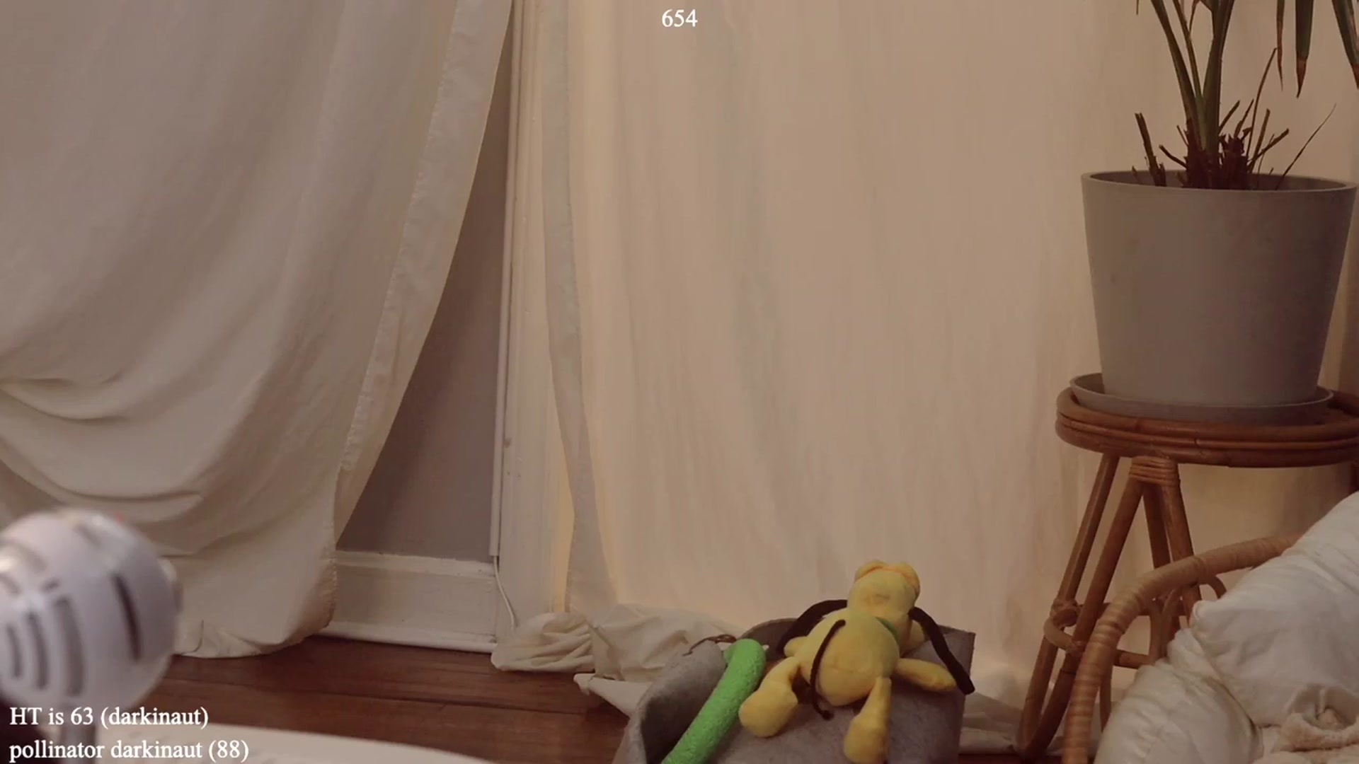 Gallery image thumbnail from colettedujour's myfreecams stream on, 04/27/2023, 17:28 image 6 of 20