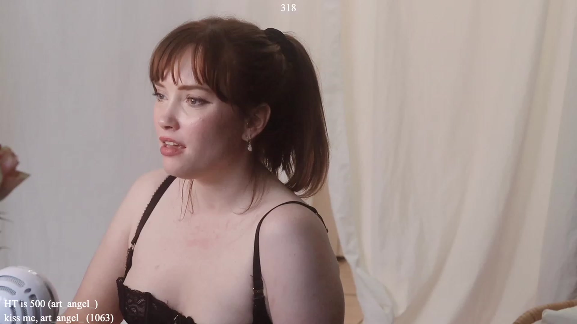 Gallery image thumbnail from colettedujour's myfreecams stream on, 05/03/2023, 20:22 image 16 of 20