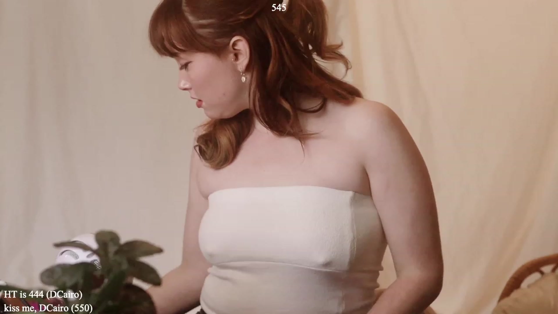 Gallery image thumbnail from colettedujour's myfreecams stream on, 05/11/2023, 18:11 image 3 of 20