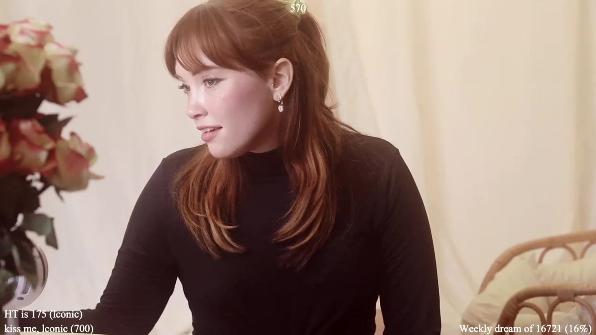 Gallery image thumbnail from colettedujour's myfreecams stream on, 05/17/2023, 17:51 image 19 of 20