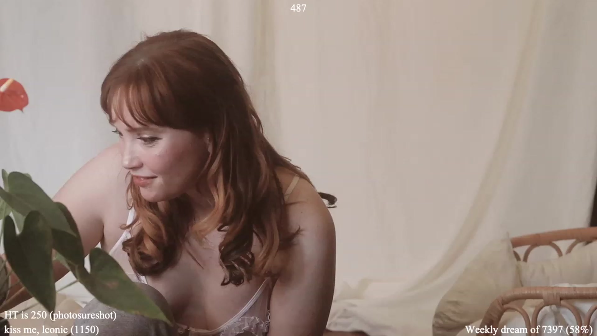 Gallery image thumbnail from colettedujour's myfreecams stream on, 05/26/2023, 20:04 image 9 of 20
