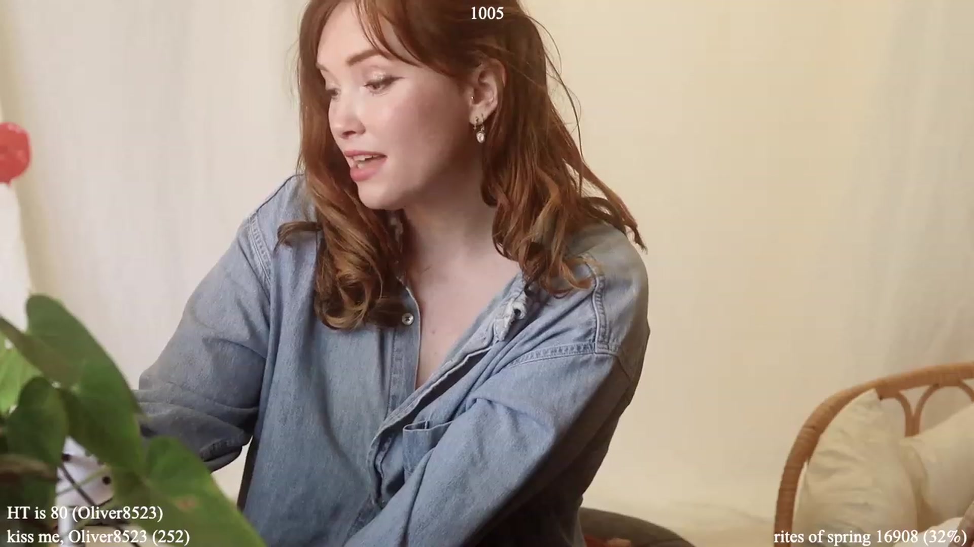 Gallery image thumbnail from colettedujour's myfreecams stream on, 06/01/2023, 17:51 image 12 of 20