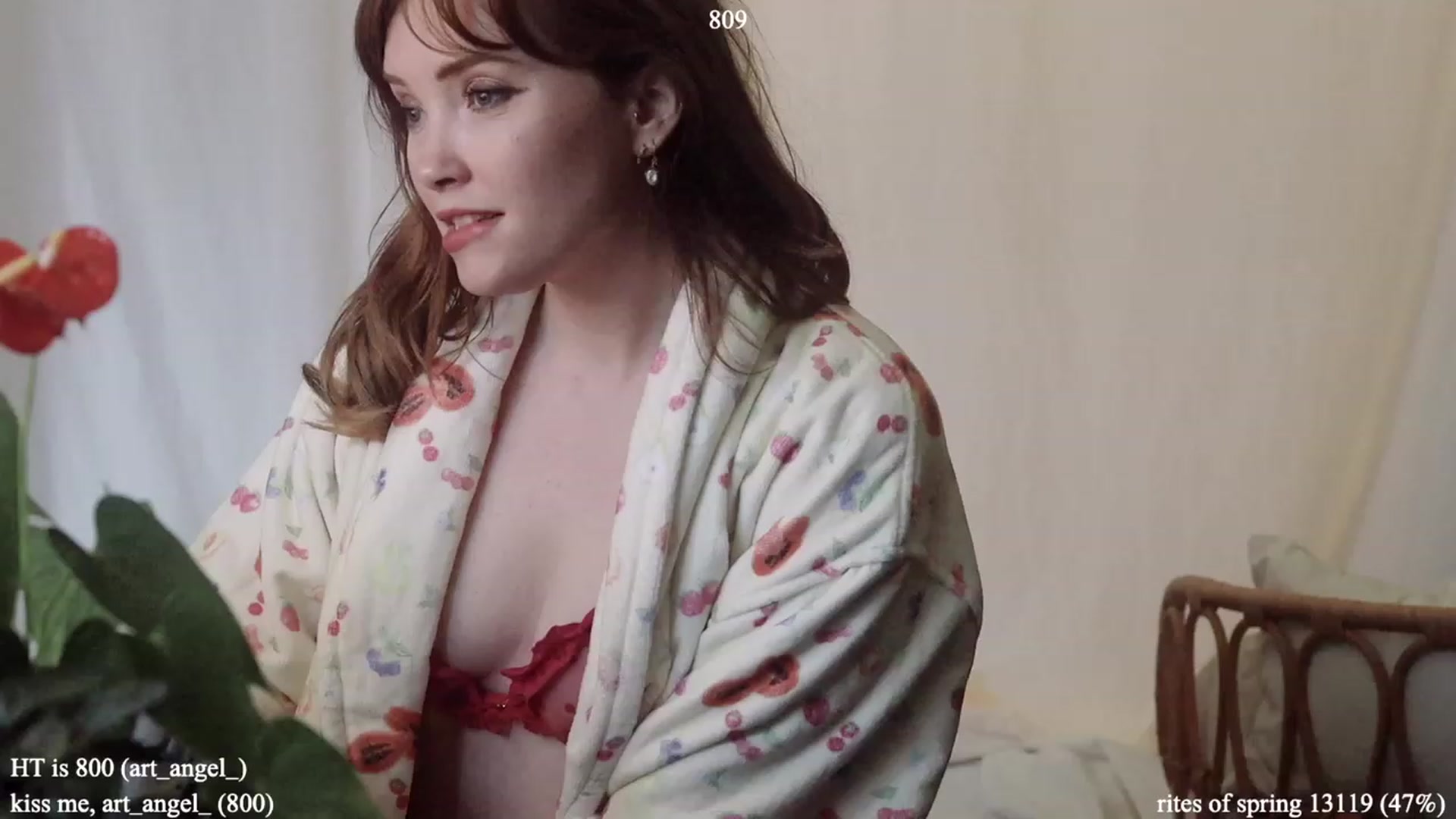 Gallery image thumbnail from colettedujour's myfreecams stream on, 06/02/2023, 20:37 image 7 of 20