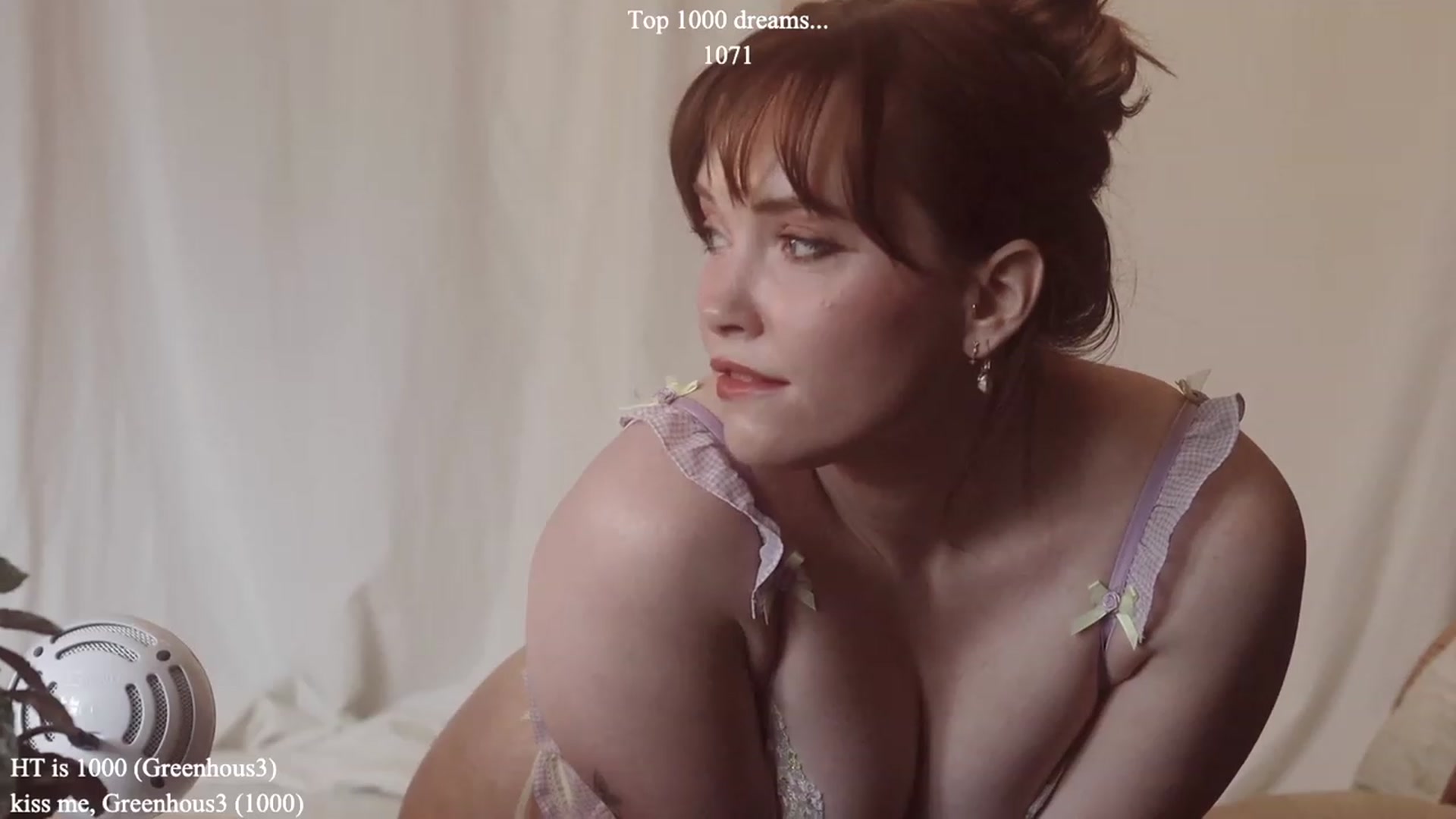 Gallery image thumbnail from colettedujour's myfreecams stream on, 06/07/2023, 17:50 image 12 of 20