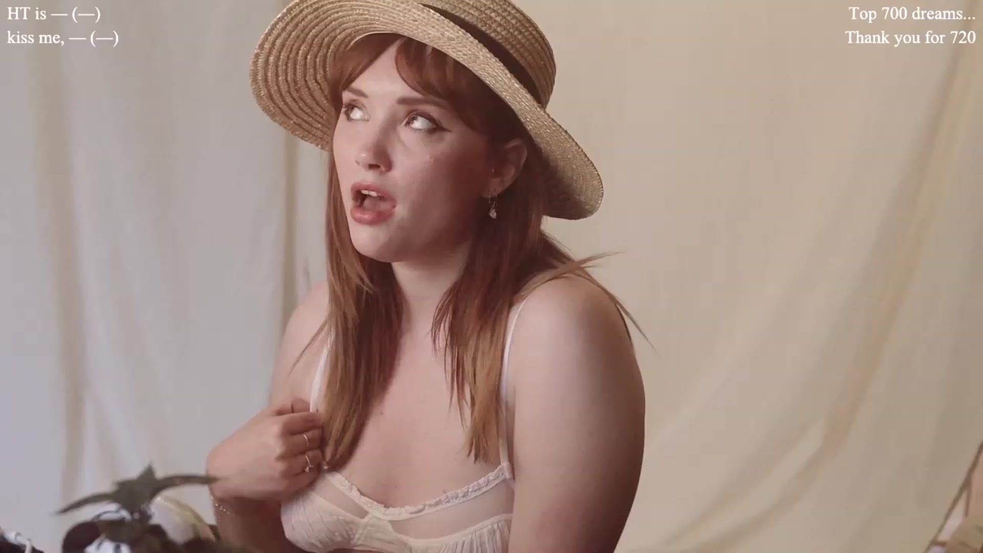 Gallery image thumbnail from colettedujour's myfreecams stream on, 06/09/2023, 16:43 image 1 of 20