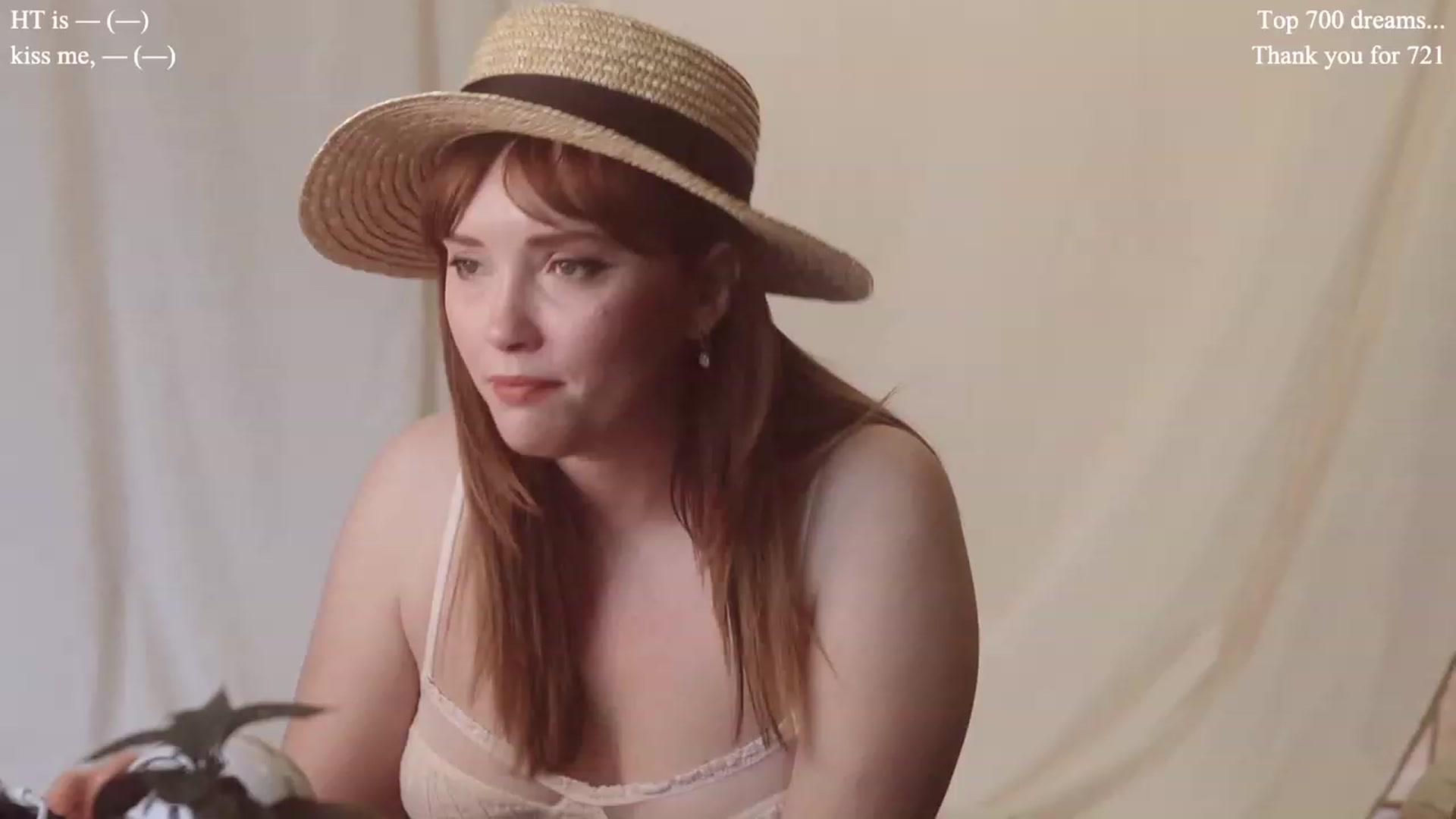Gallery image thumbnail from colettedujour's myfreecams stream on, 06/09/2023, 16:43 image 3 of 20