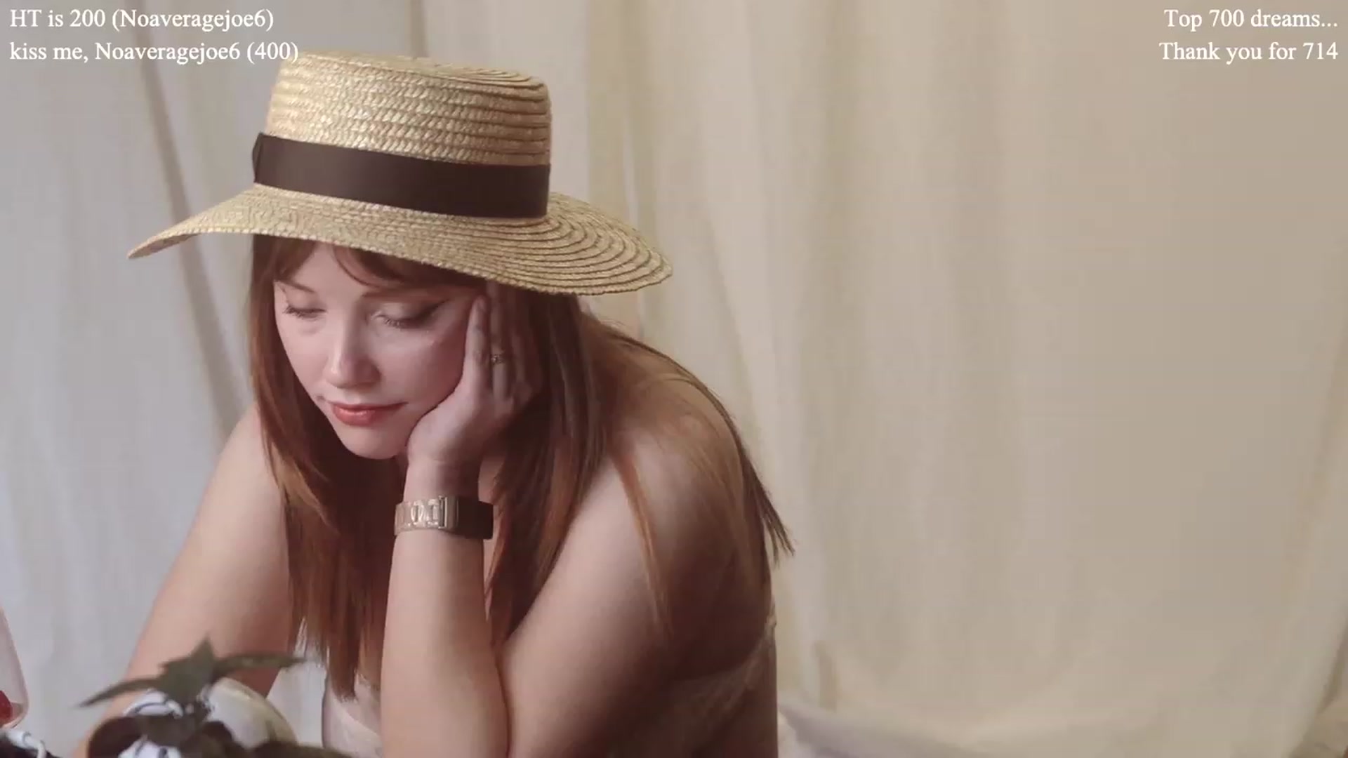 Gallery image thumbnail from colettedujour's myfreecams stream on, 06/09/2023, 18:54 image 5 of 20