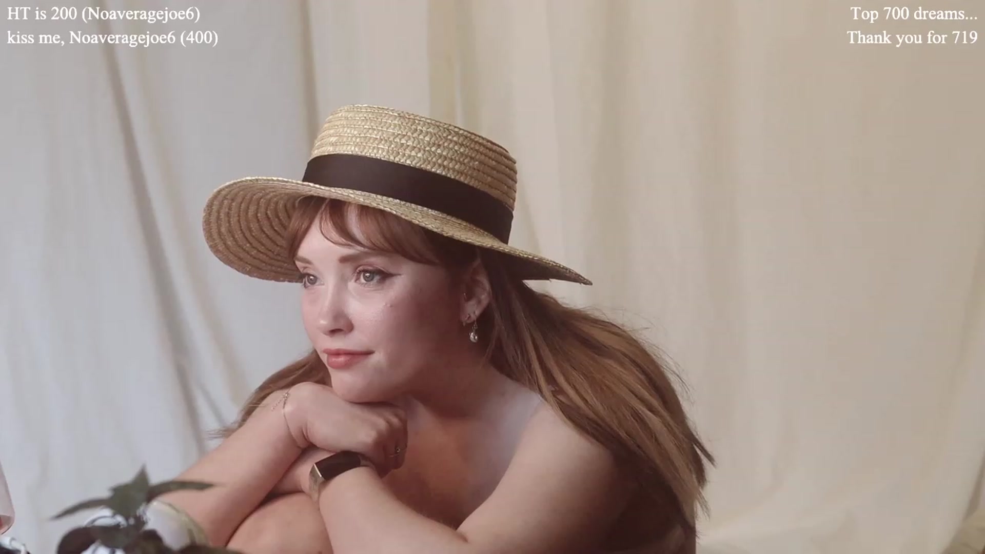 Gallery image thumbnail from colettedujour's myfreecams stream on, 06/09/2023, 18:54 image 12 of 20