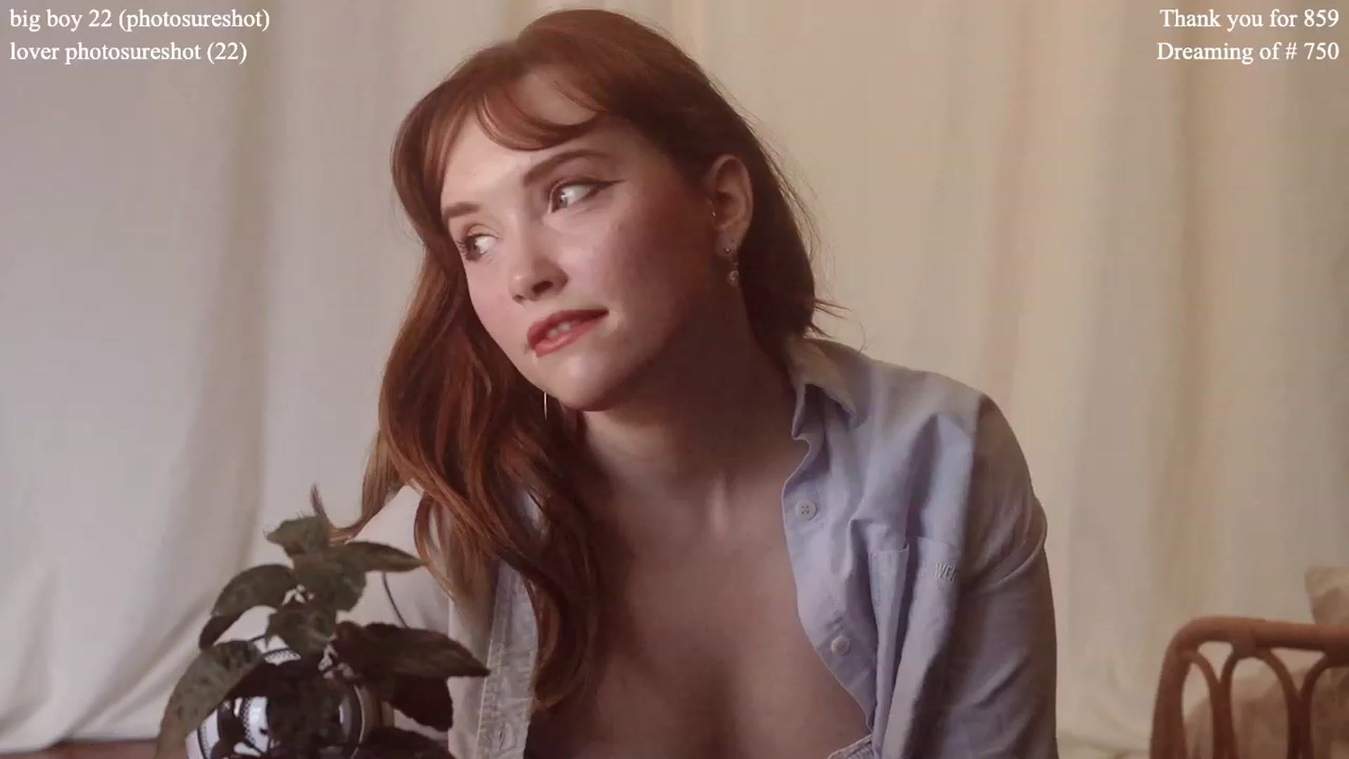 Gallery image thumbnail from colettedujour's myfreecams stream on, 06/13/2023, 18:11 image 3 of 20