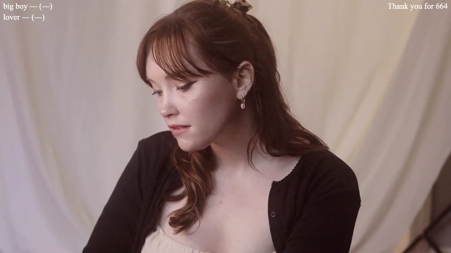 Gallery image thumbnail from colettedujour's myfreecams stream on, 06/27/2023, 18:13 image 10 of 20