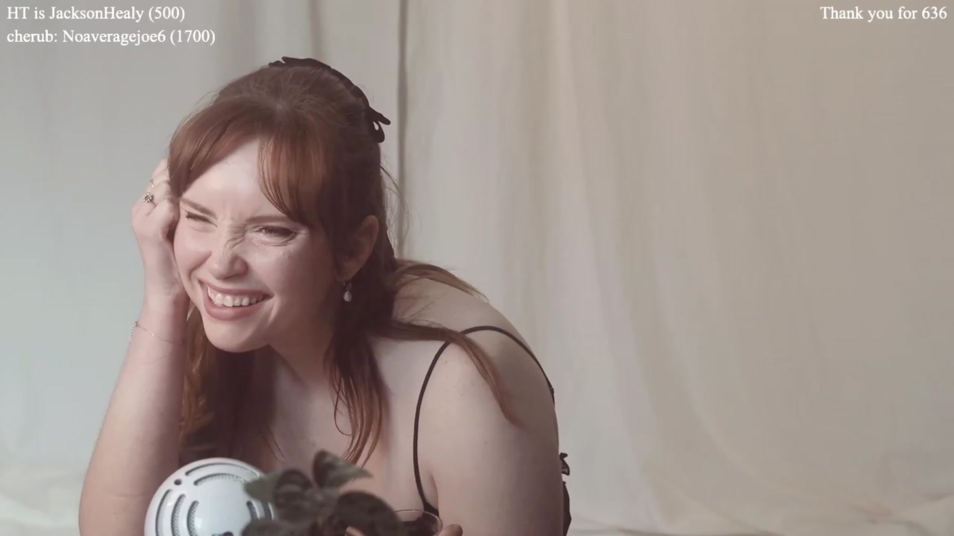 Gallery image thumbnail from colettedujour's myfreecams stream on, 06/28/2023, 19:43 image 13 of 20