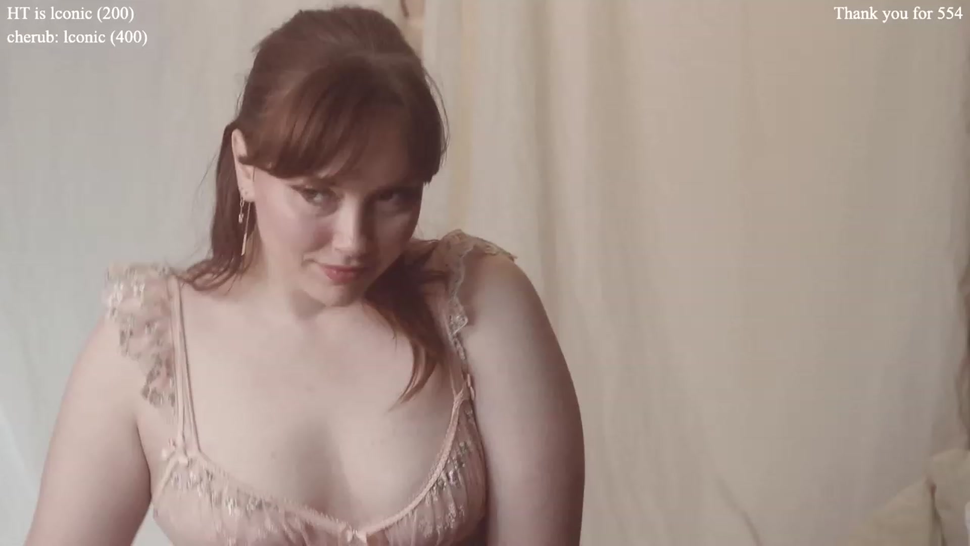 Gallery image thumbnail from colettedujour's myfreecams stream on, 06/29/2023, 18:20 image 13 of 20