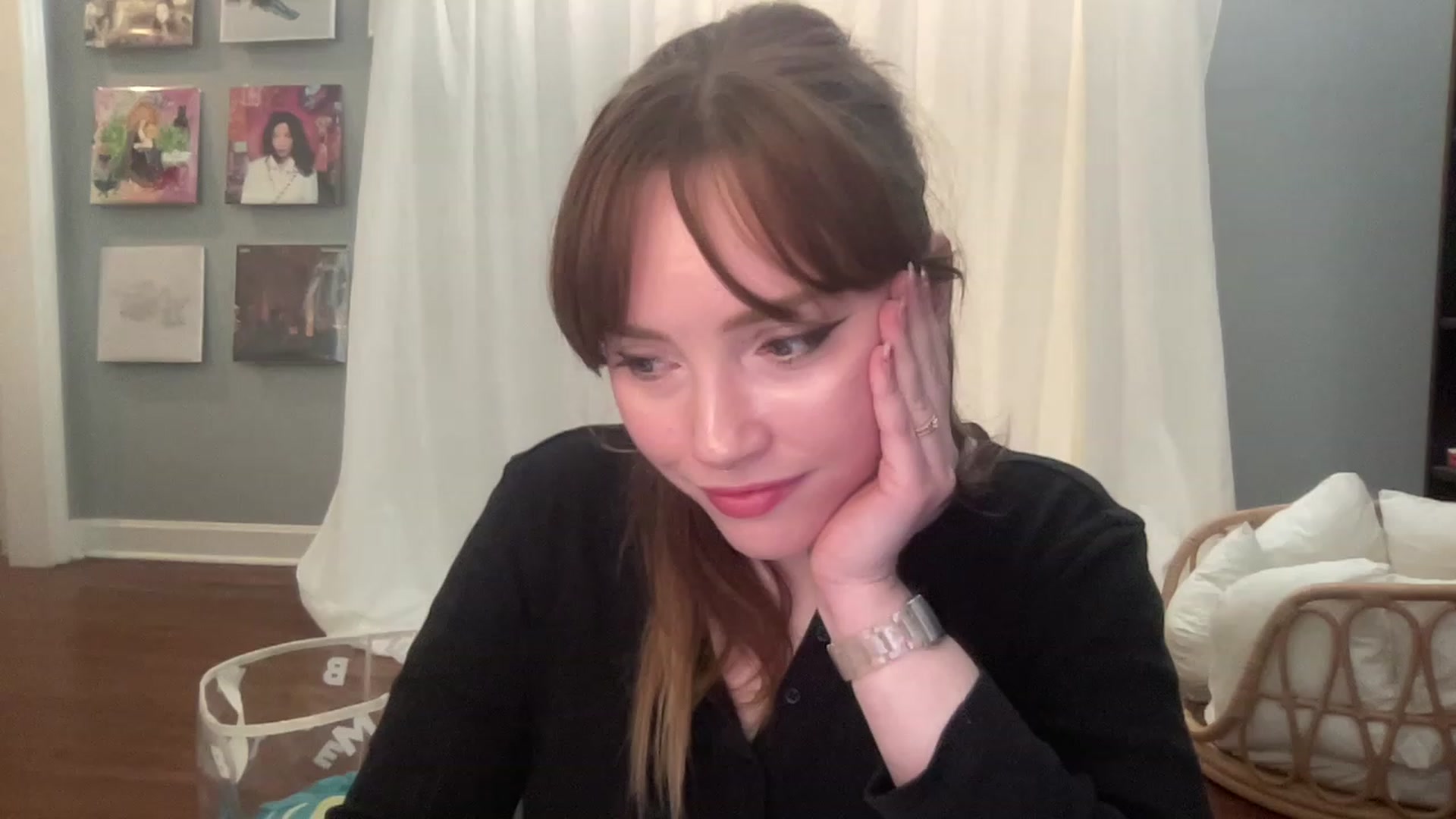 Gallery image thumbnail from colettedujour's myfreecams stream on, 08/10/2023, 19:30 image 9 of 20