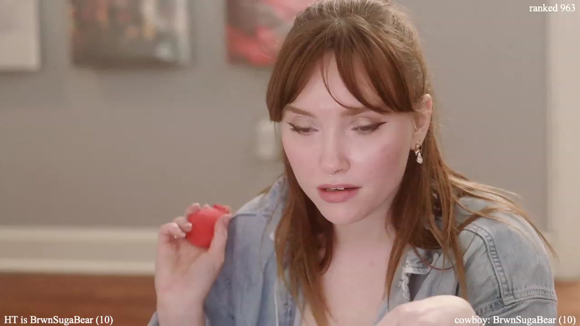 Gallery image thumbnail from colettedujour's myfreecams stream on, 08/14/2023, 17:00 image 13 of 20