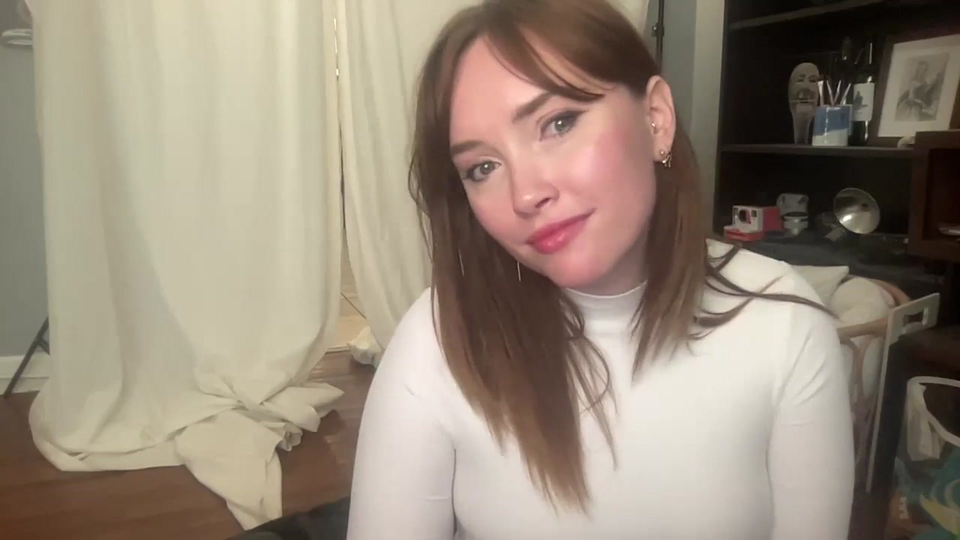 Gallery image thumbnail from colettedujour's myfreecams stream on, 09/20/2023, 20:15 image 12 of 20