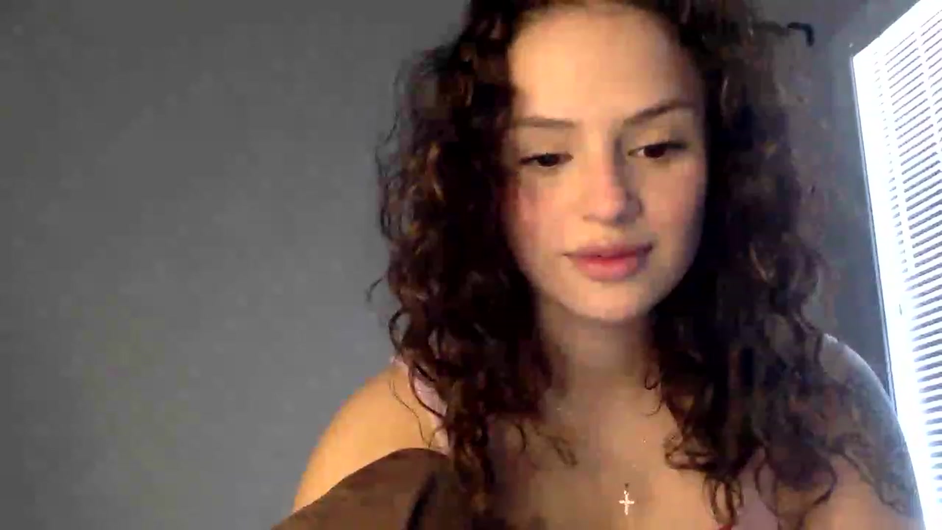Gallery image thumbnail from colombilatina's myfreecams stream on, 03/20/2023, 20:49 image 6 of 20
