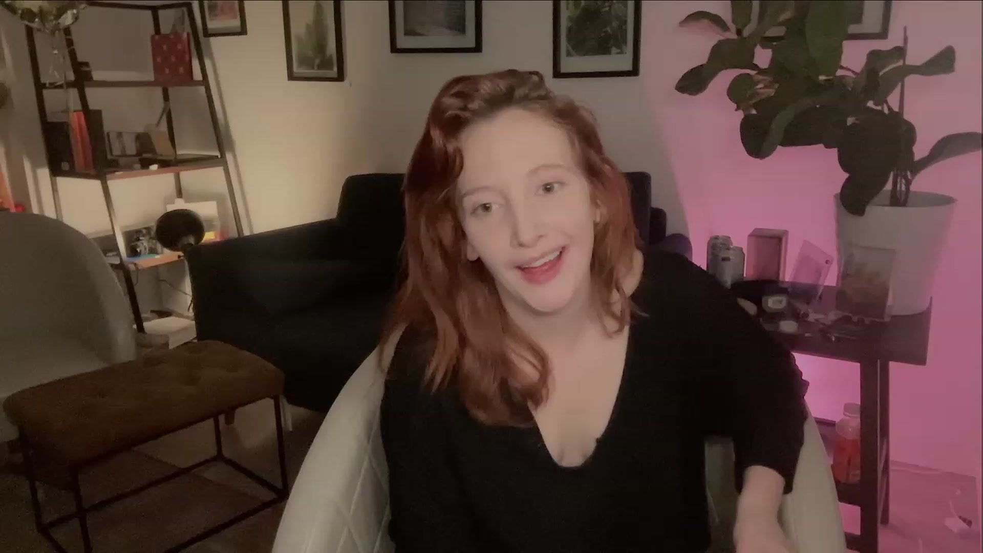 Gallery image thumbnail from consideruby's myfreecams stream on, 03/17/2023, 11:01 image 12 of 20