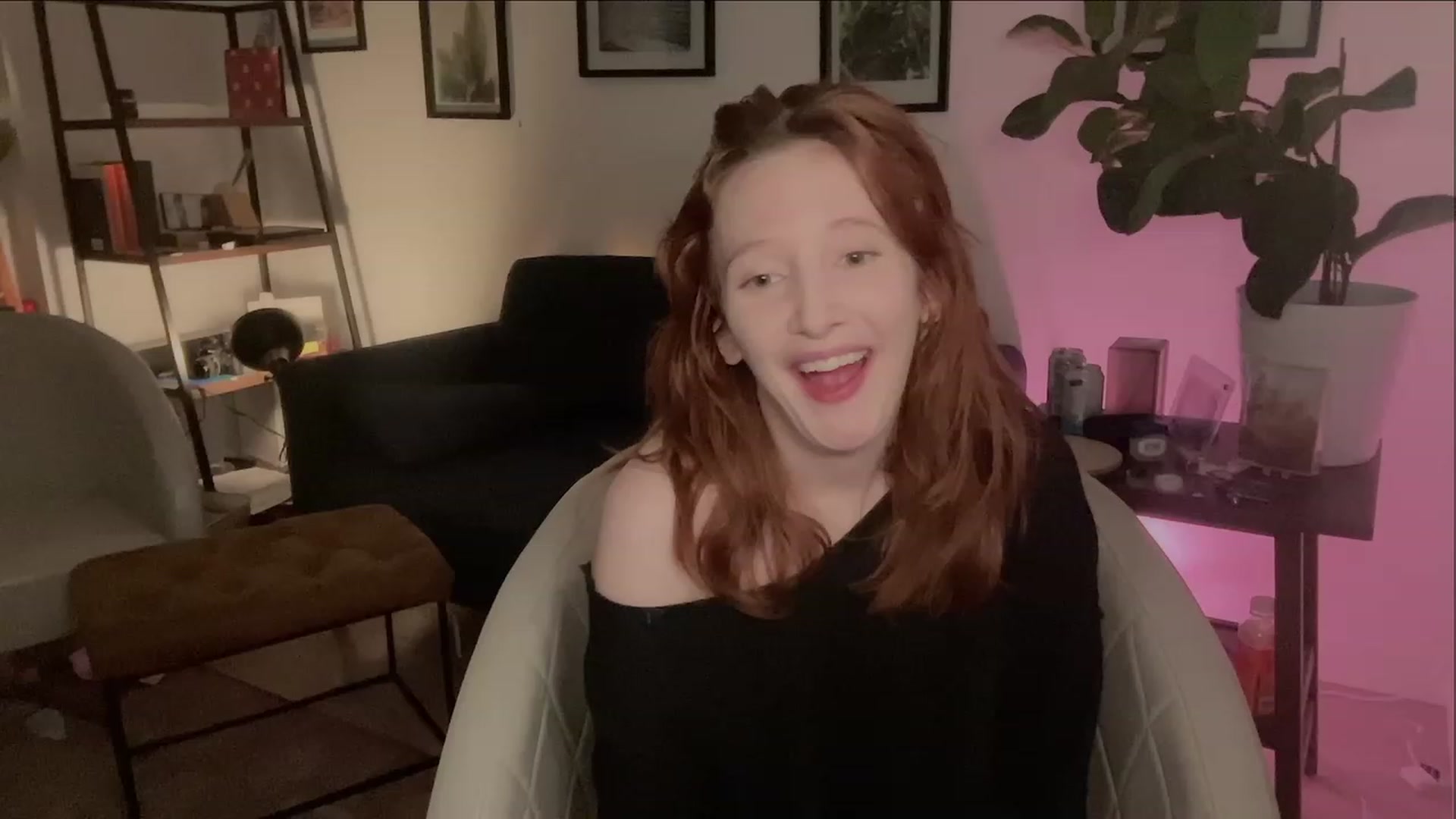 Gallery image thumbnail from consideruby's myfreecams stream on, 03/17/2023, 11:19 image 6 of 20