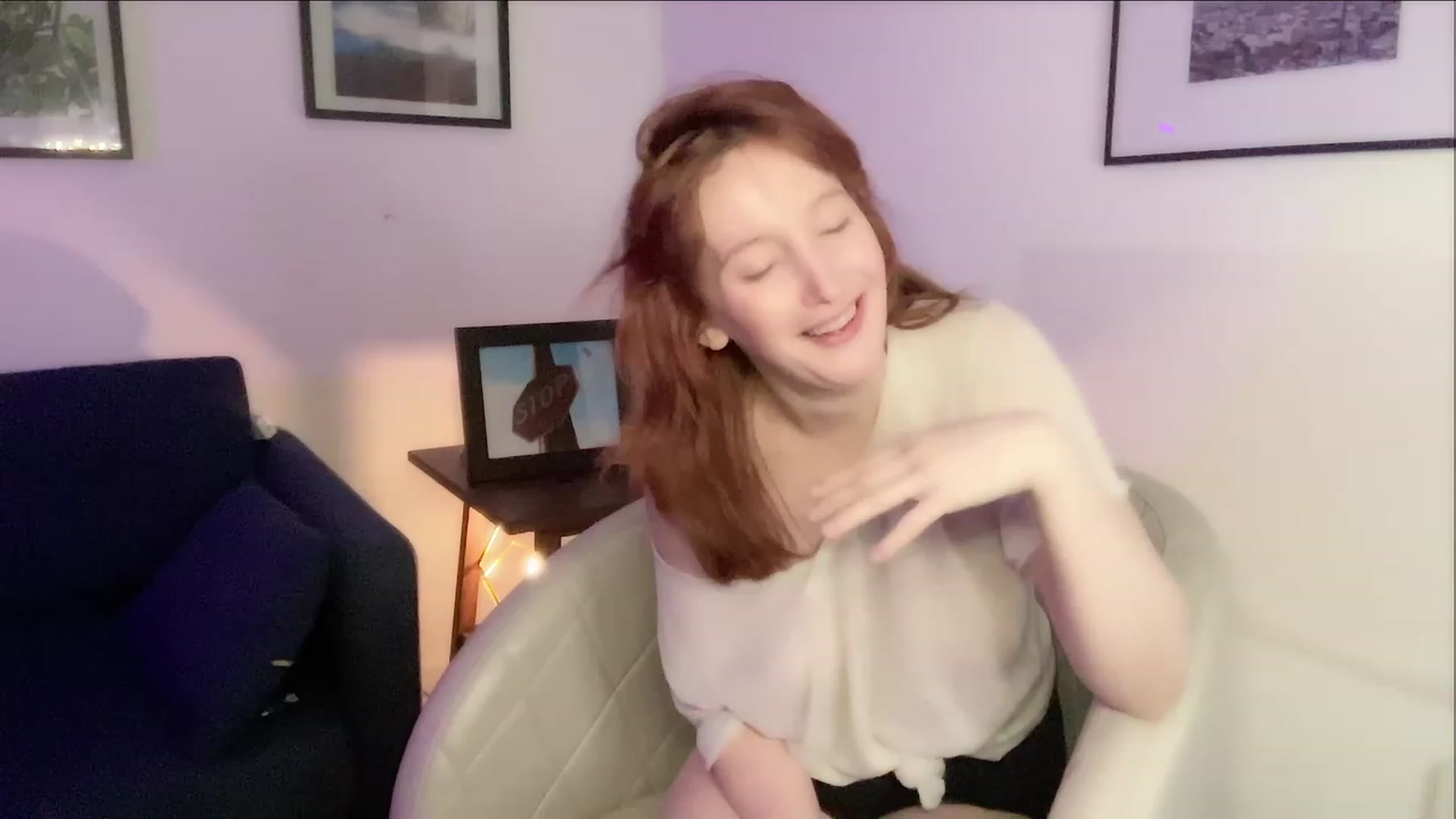 Gallery image thumbnail from consideruby's myfreecams stream on, 03/20/2023, 13:26 image 11 of 20