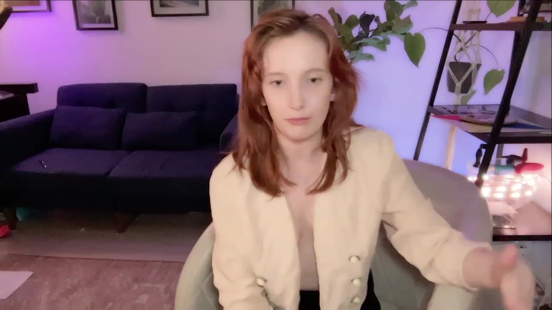 Gallery image thumbnail from consideruby's myfreecams stream on, 03/24/2023, 10:05 image 11 of 20