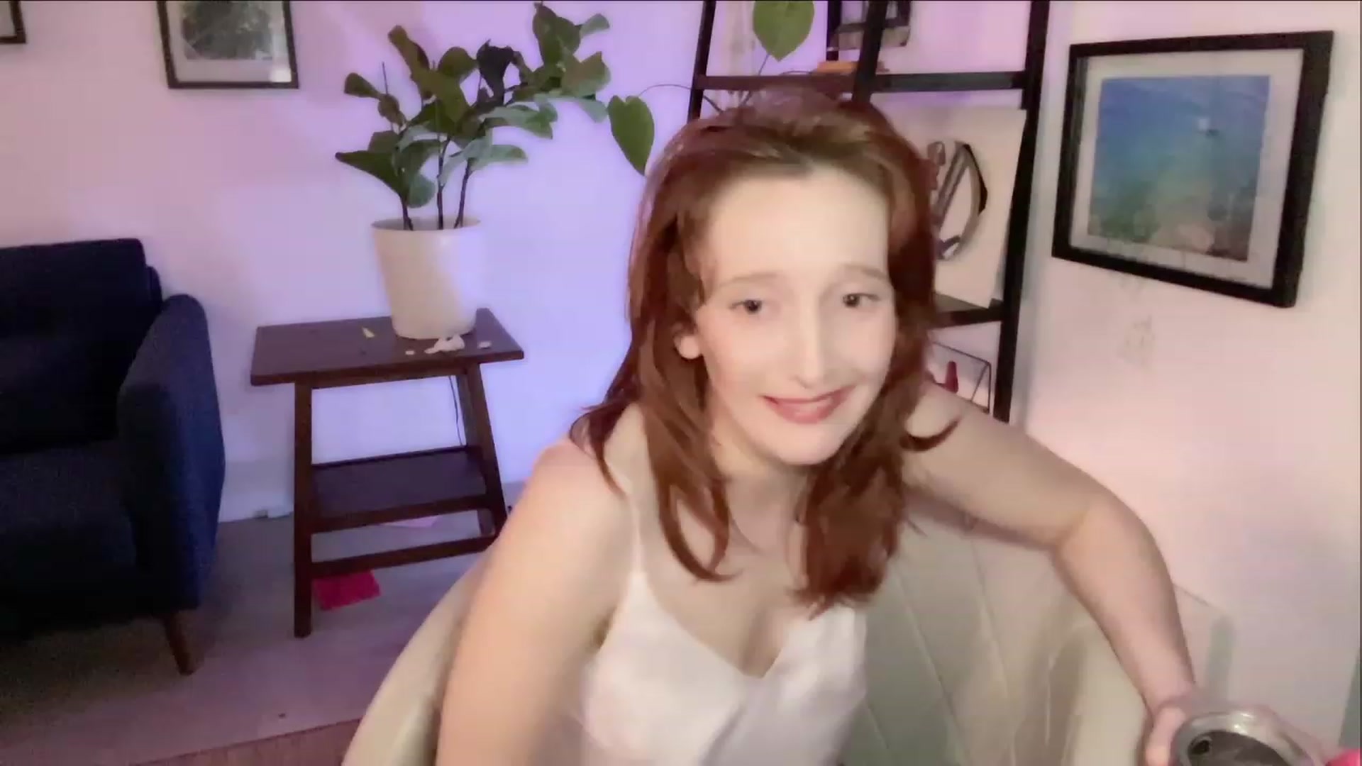 Gallery image thumbnail from consideruby's myfreecams stream on, 03/24/2023, 13:10 image 14 of 20