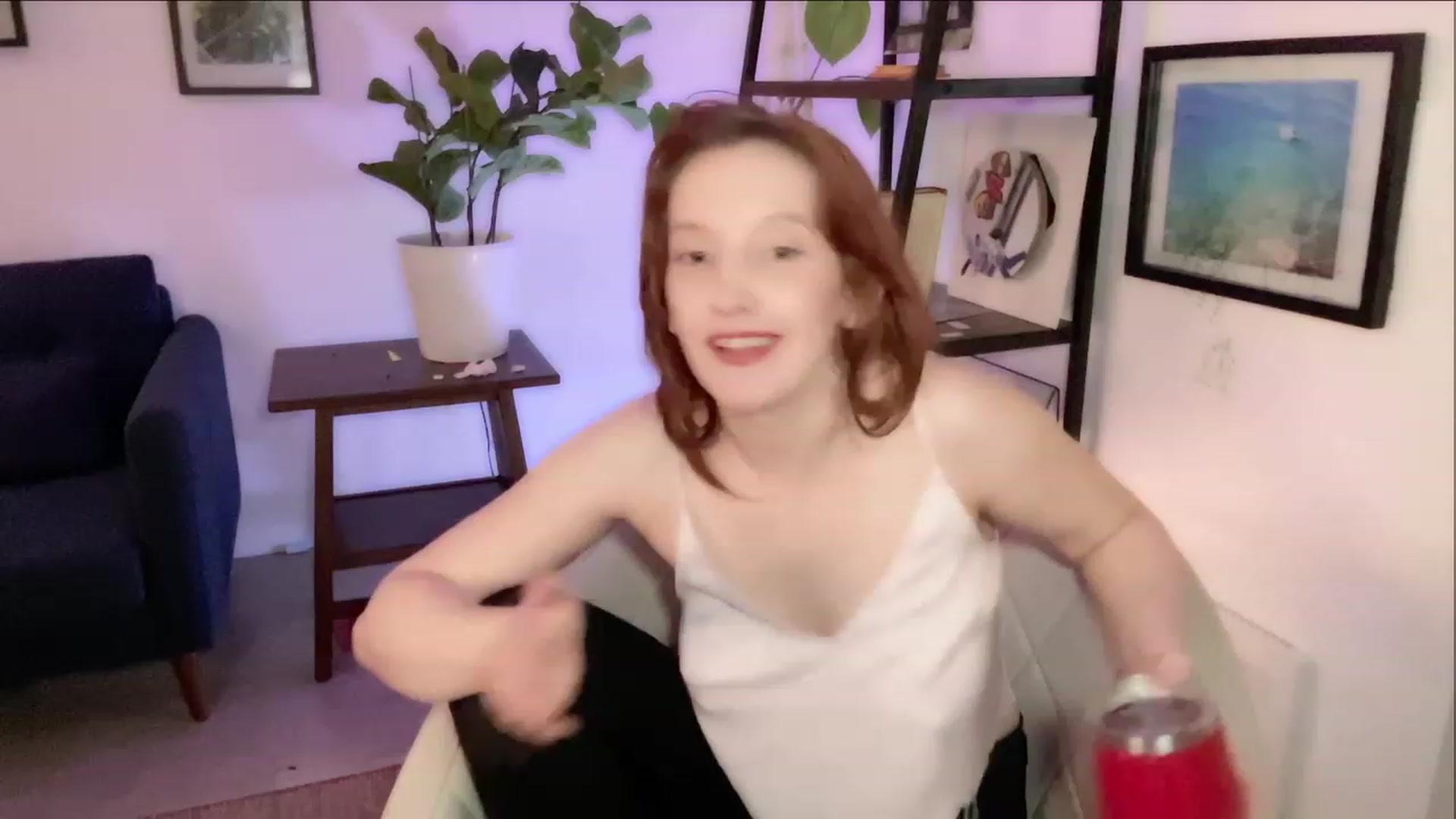 Gallery image thumbnail from consideruby's myfreecams stream on, 03/24/2023, 13:10 image 2 of 20
