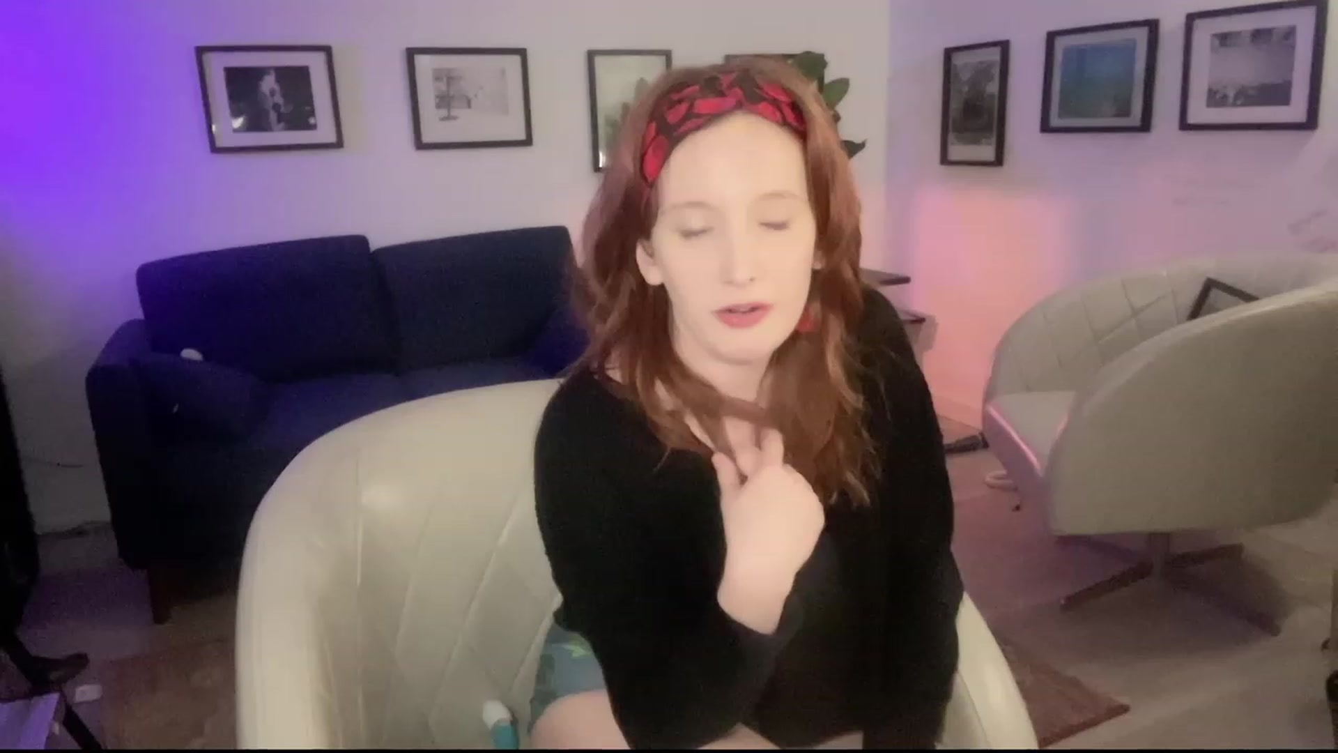 Gallery image thumbnail from consideruby's myfreecams stream on, 04/13/2023, 12:21 image 10 of 20