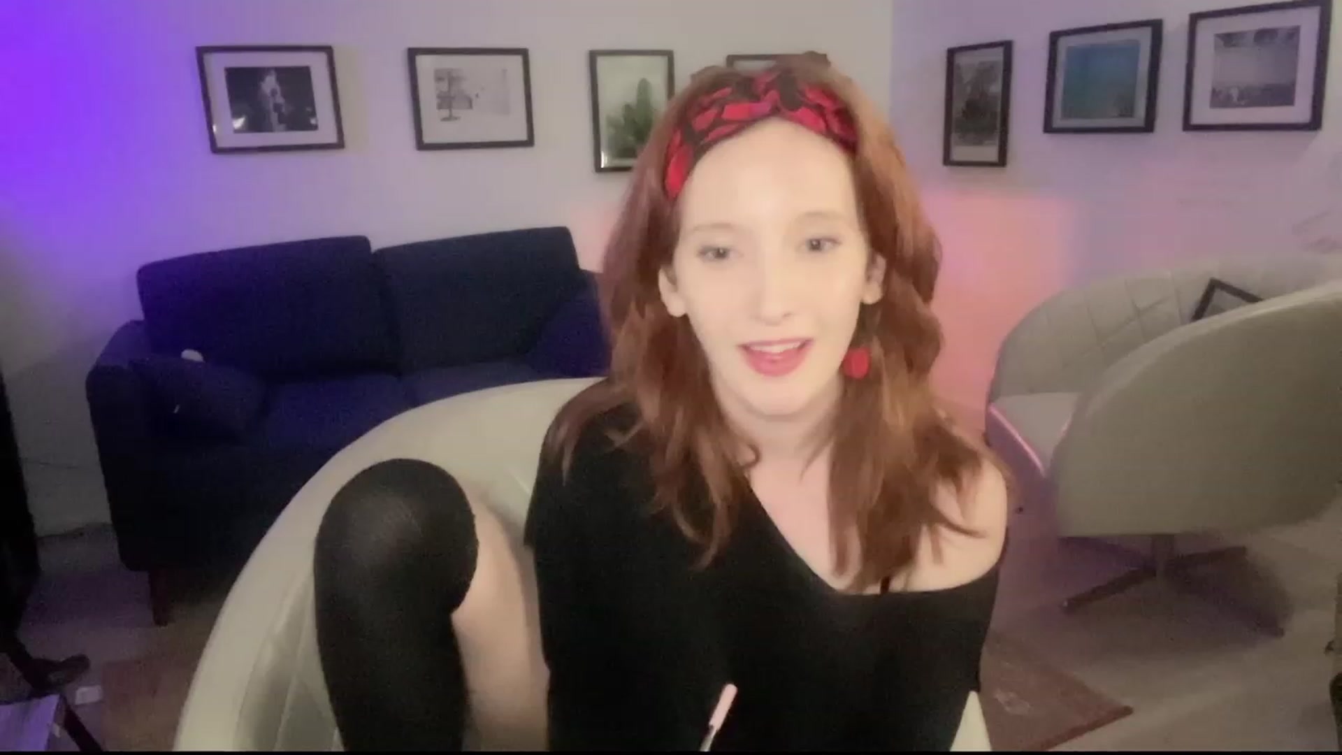 Gallery image thumbnail from consideruby's myfreecams stream on, 04/13/2023, 12:21 image 12 of 20