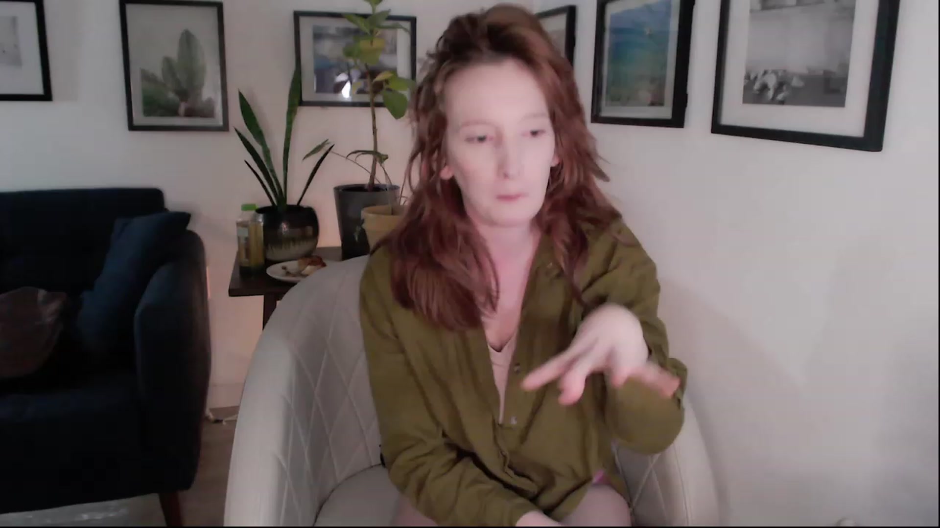 Gallery image thumbnail from consideruby's myfreecams stream on, 04/21/2023, 11:29 image 5 of 20