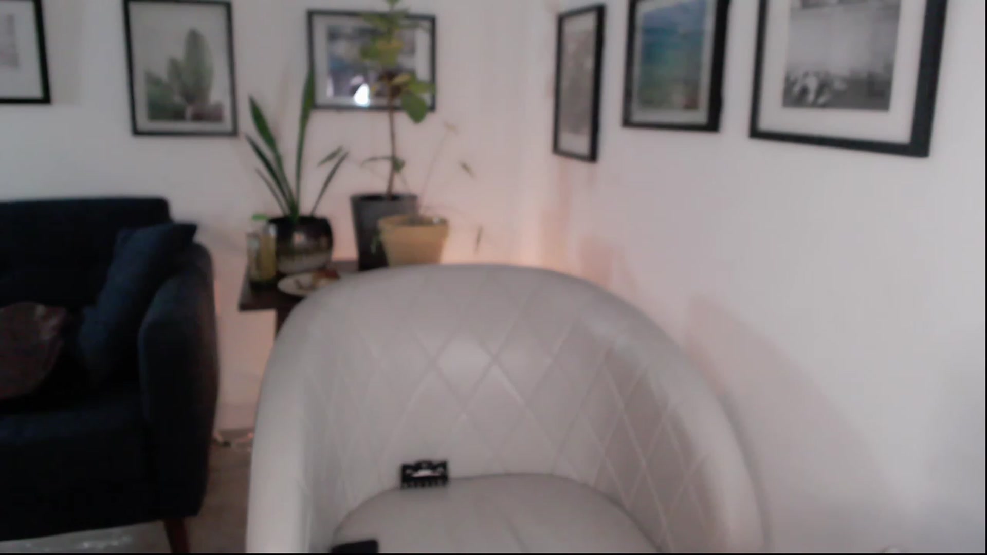 Gallery image thumbnail from consideruby's myfreecams stream on, 04/21/2023, 11:29 image 19 of 20