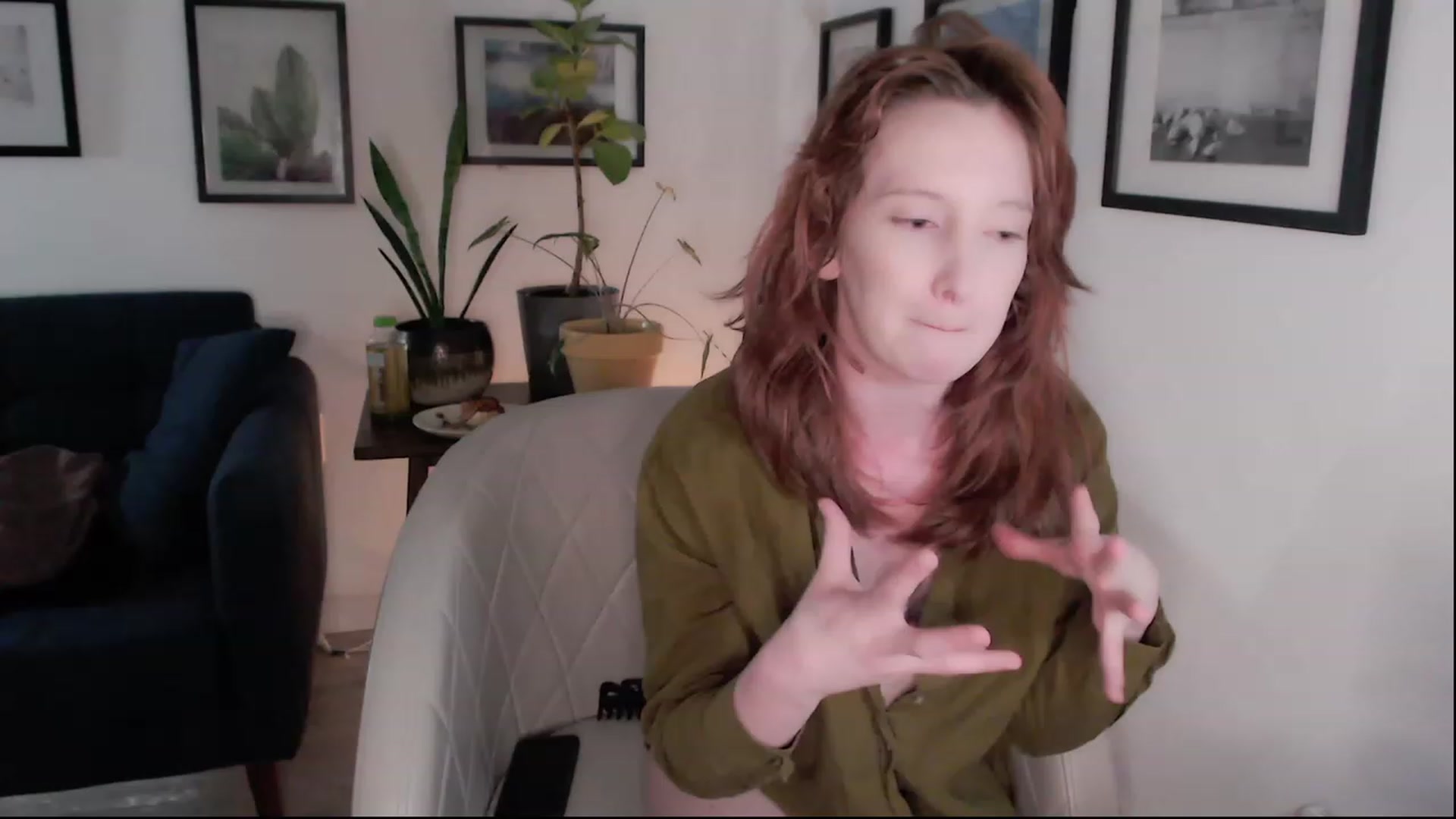 Gallery image thumbnail from consideruby's myfreecams stream on, 04/21/2023, 11:29 image 17 of 20