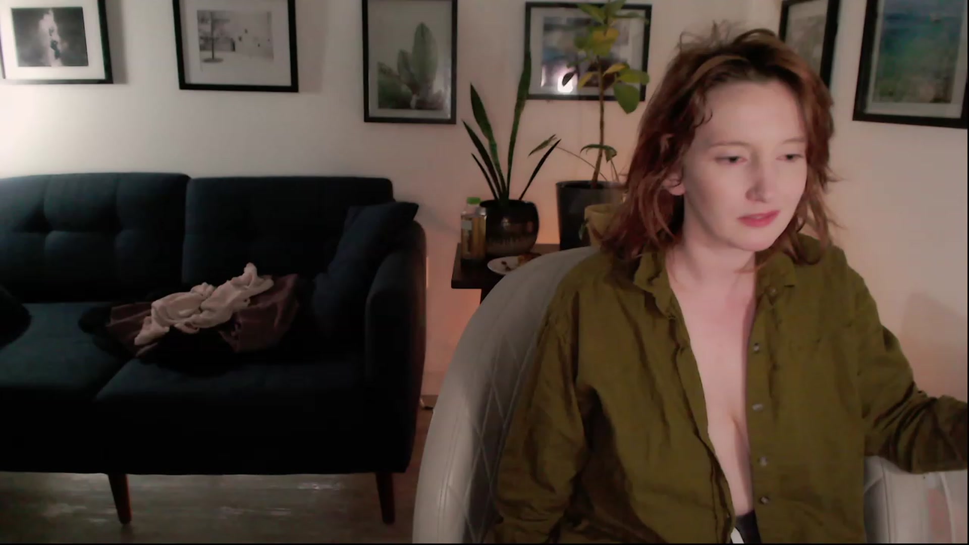 Gallery image thumbnail from consideruby's myfreecams stream on, 04/21/2023, 12:44 image 11 of 20