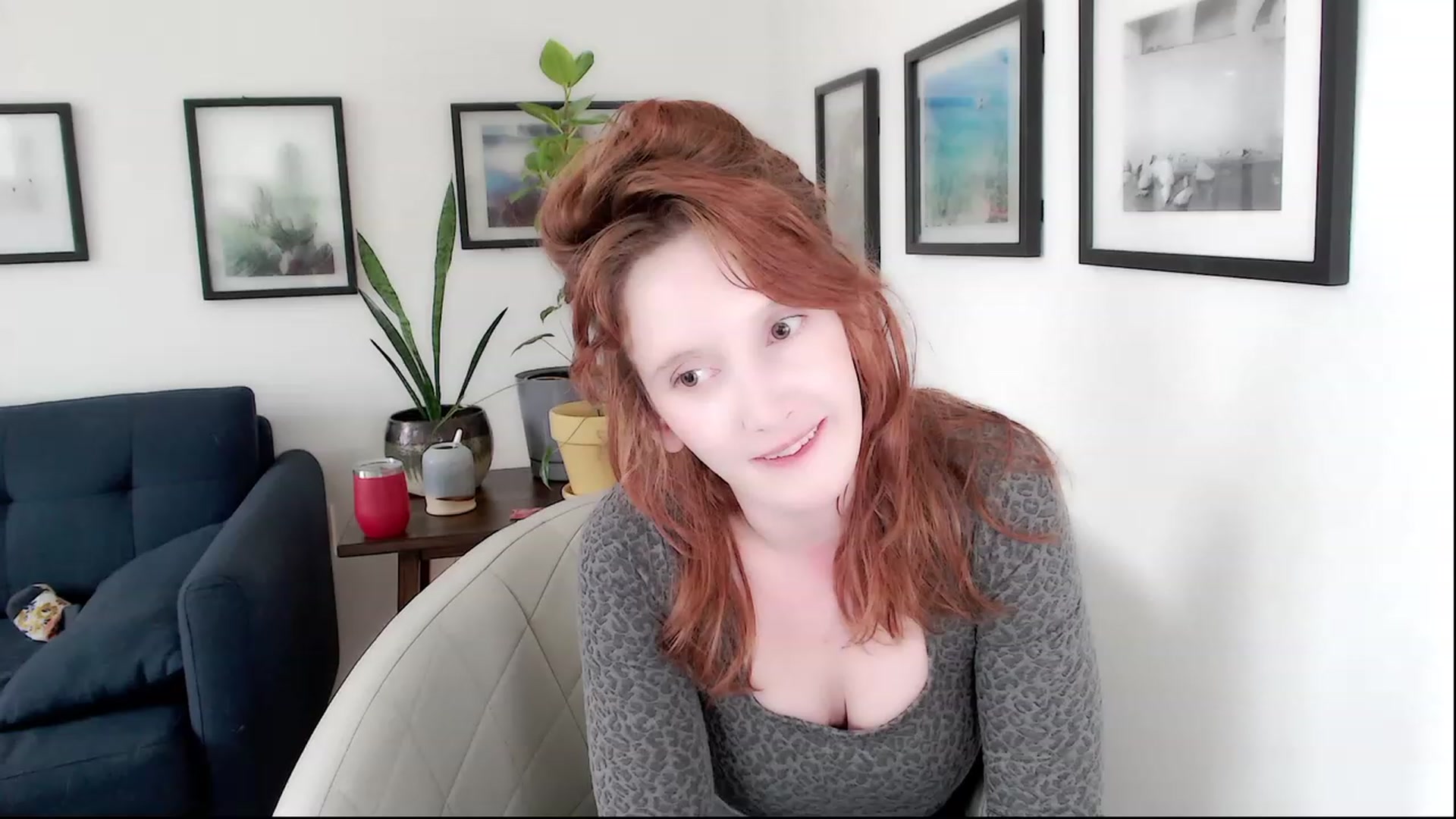 Gallery image thumbnail from consideruby's myfreecams stream on, 04/25/2023, 24:46 image 18 of 20