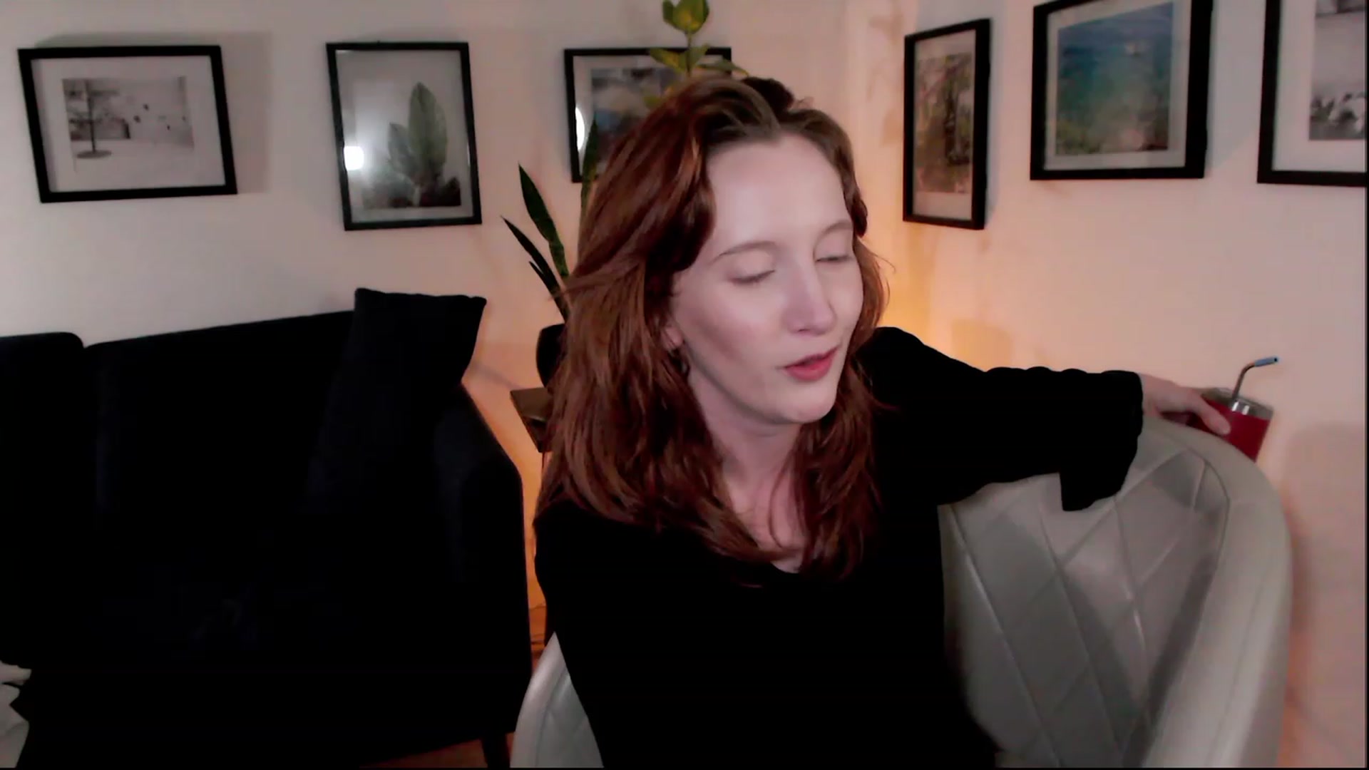 Gallery image thumbnail from consideruby's myfreecams stream on, 04/28/2023, 10:58 image 17 of 20
