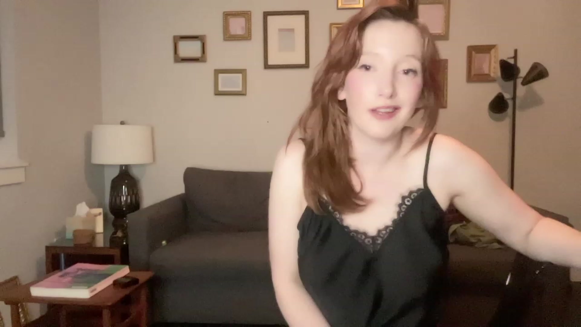 Gallery image thumbnail from consideruby's myfreecams stream on, 05/04/2023, 10:16 image 14 of 20