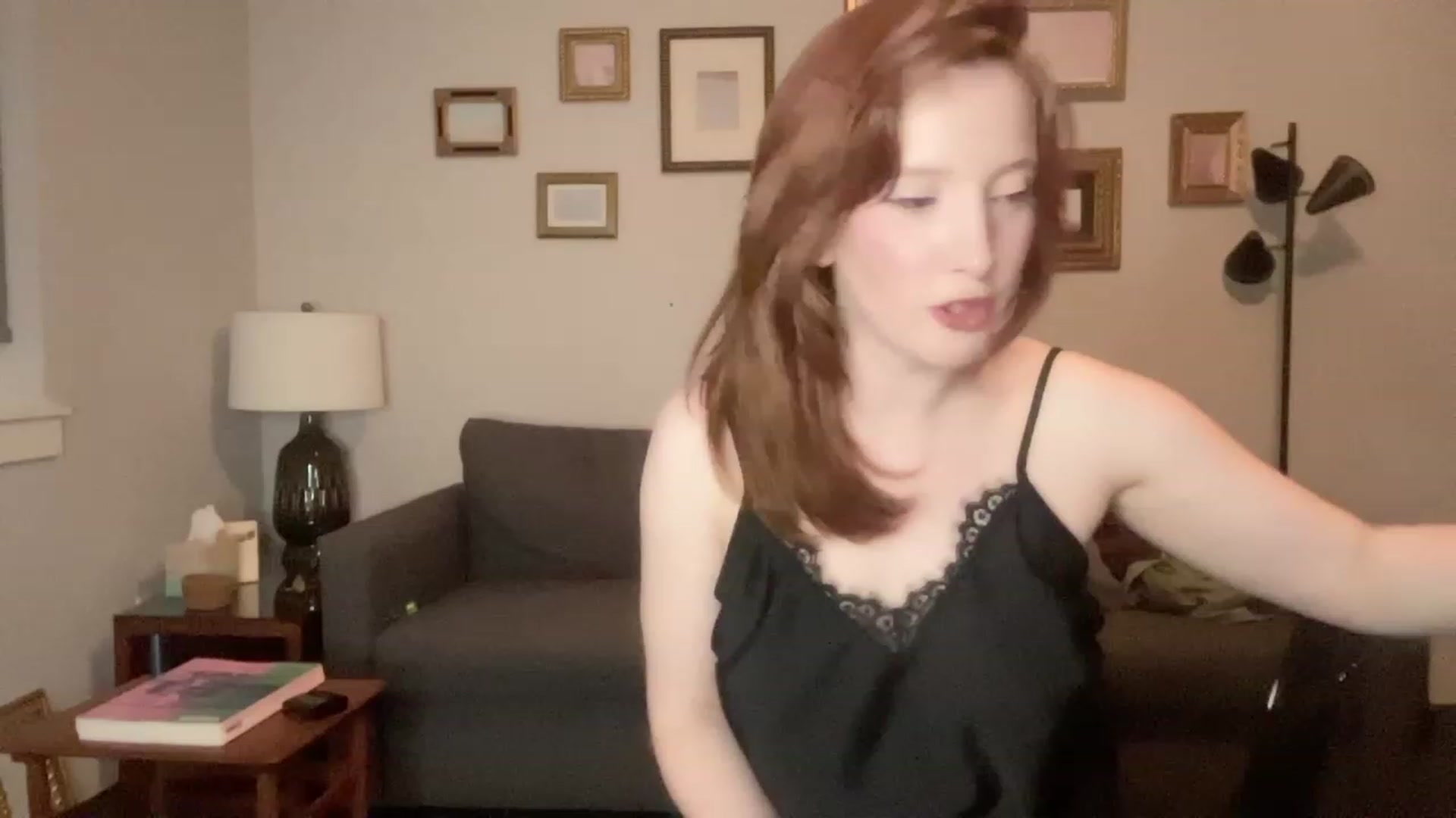 Gallery image thumbnail from consideruby's myfreecams stream on, 05/04/2023, 10:16 image 16 of 20