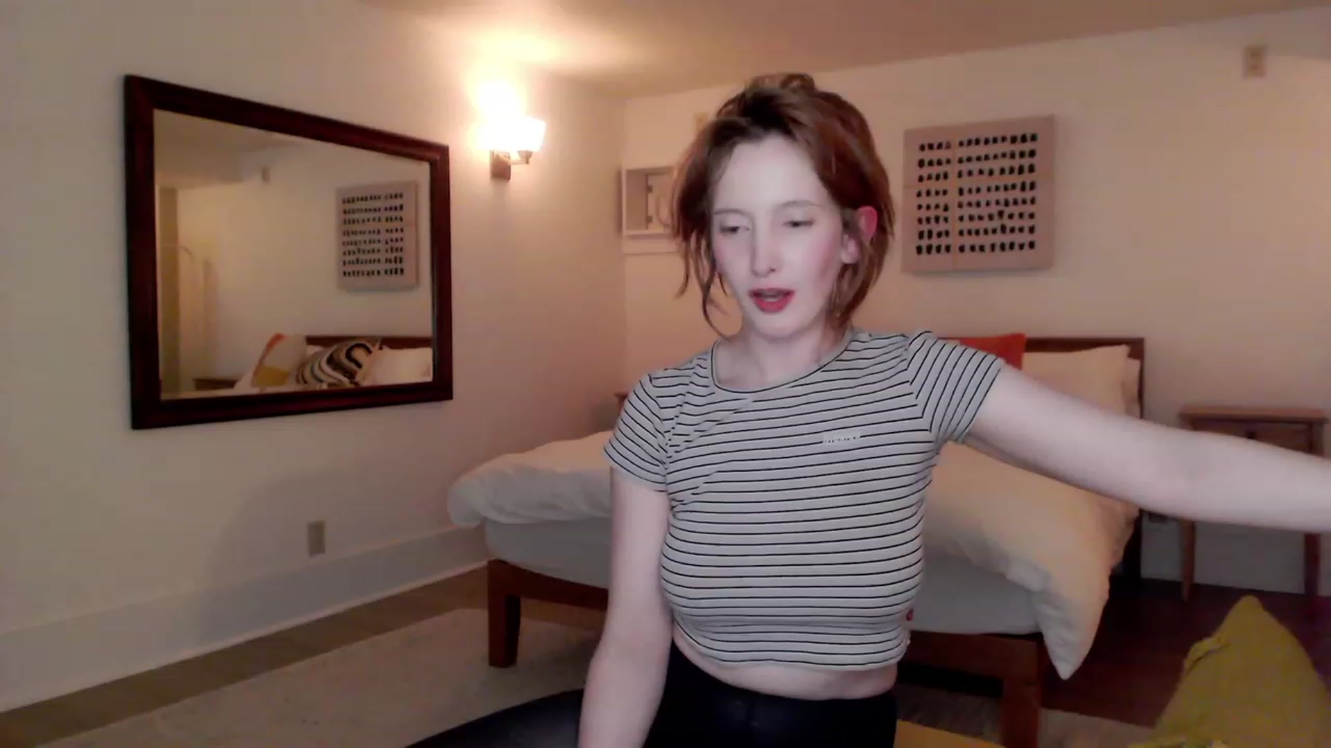 Gallery image thumbnail from consideruby's myfreecams stream on, 05/05/2023, 08:37 image 15 of 20
