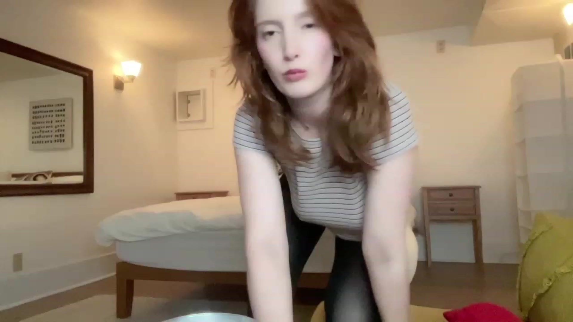 Gallery image thumbnail from consideruby's myfreecams stream on, 05/05/2023, 08:37 image 3 of 20
