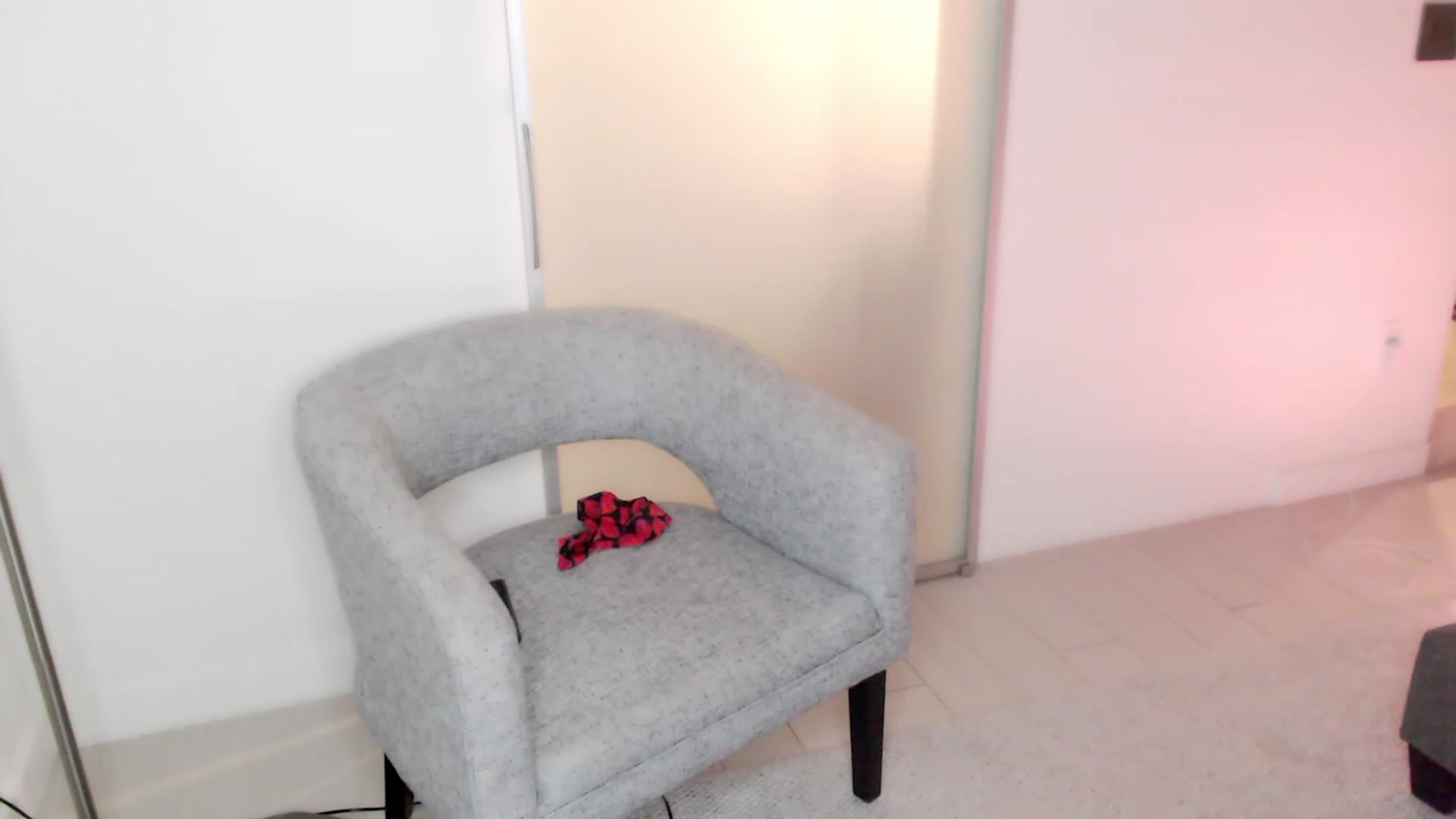Gallery image thumbnail from consideruby's myfreecams stream on, 05/16/2023, 09:20 image 4 of 20