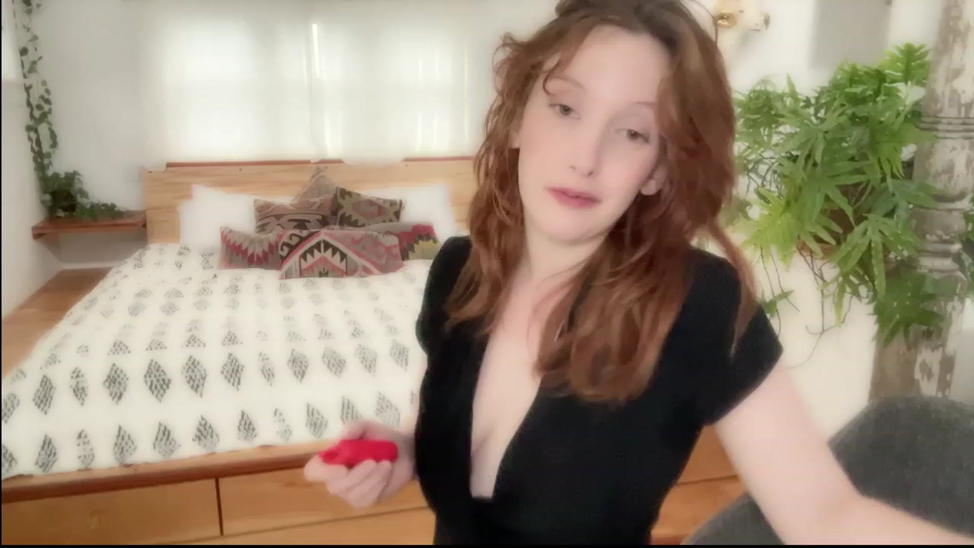 Gallery image thumbnail from consideruby's myfreecams stream on, 05/22/2023, 24:38 image 8 of 20