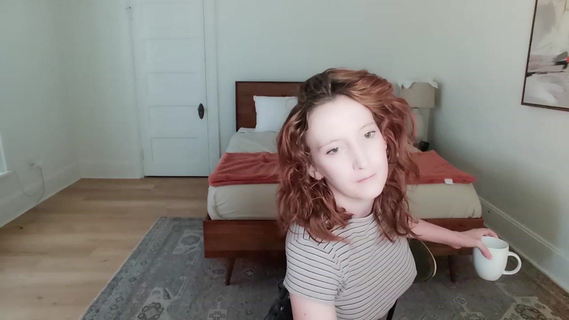 Gallery image thumbnail from consideruby's myfreecams stream on, 06/06/2023, 24:11 image 13 of 20