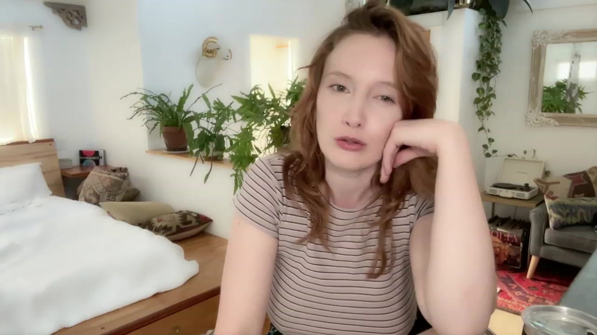 Gallery image thumbnail from consideruby's myfreecams stream on, 06/14/2023, 03:51 image 6 of 20