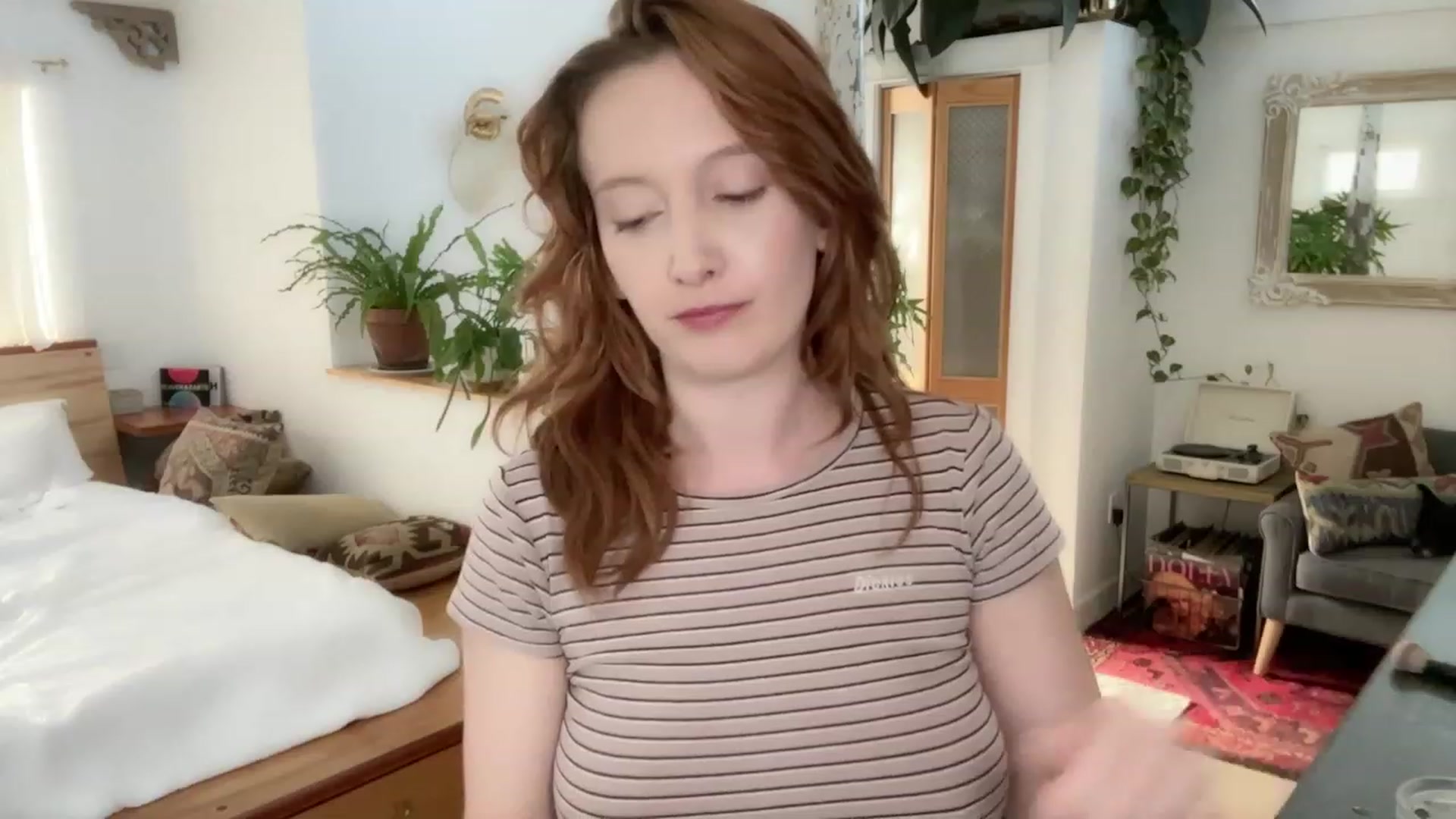 Gallery image thumbnail from consideruby's myfreecams stream on, 06/14/2023, 03:51 image 4 of 20